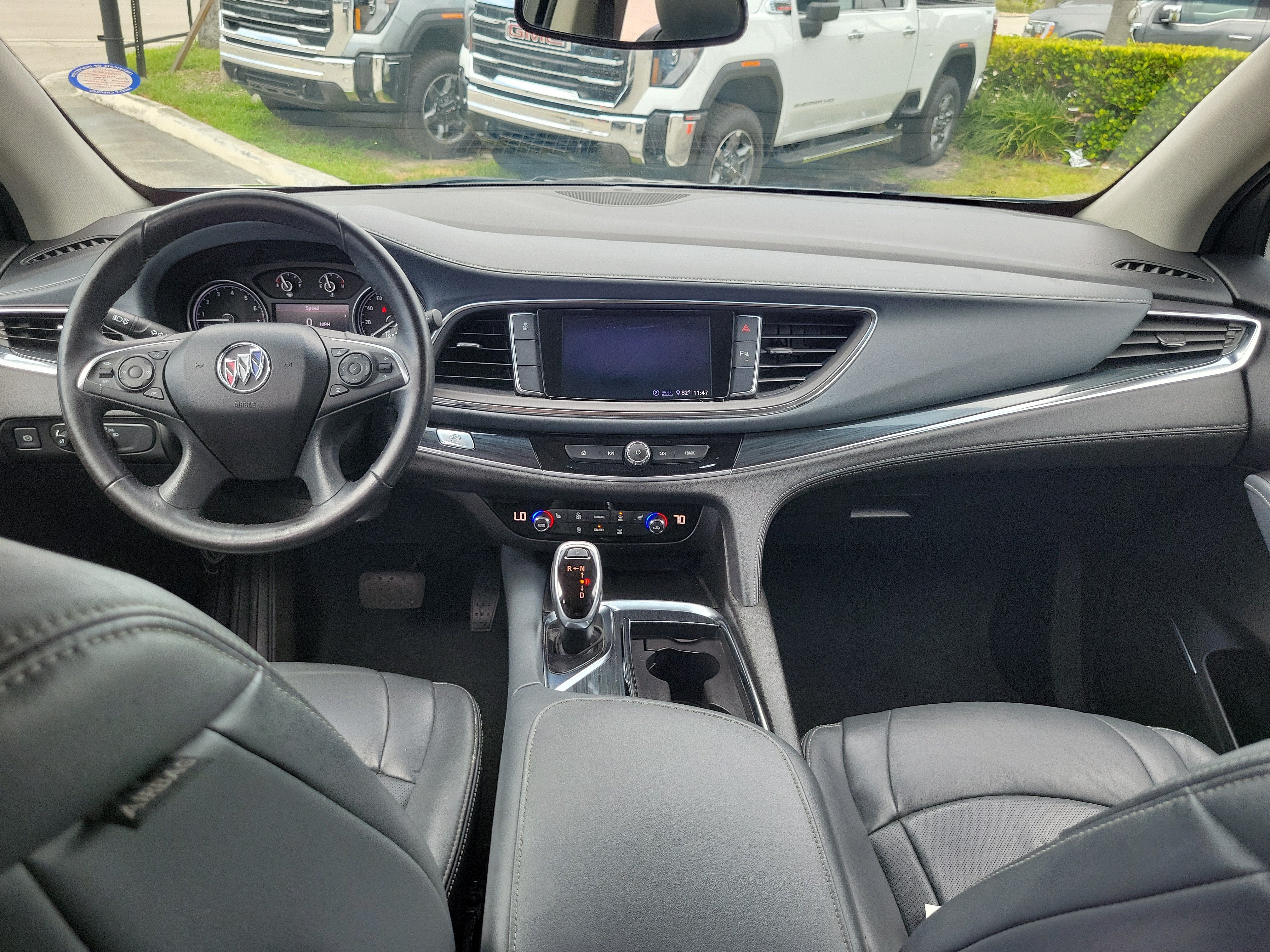 2021 Buick Enclave Essence