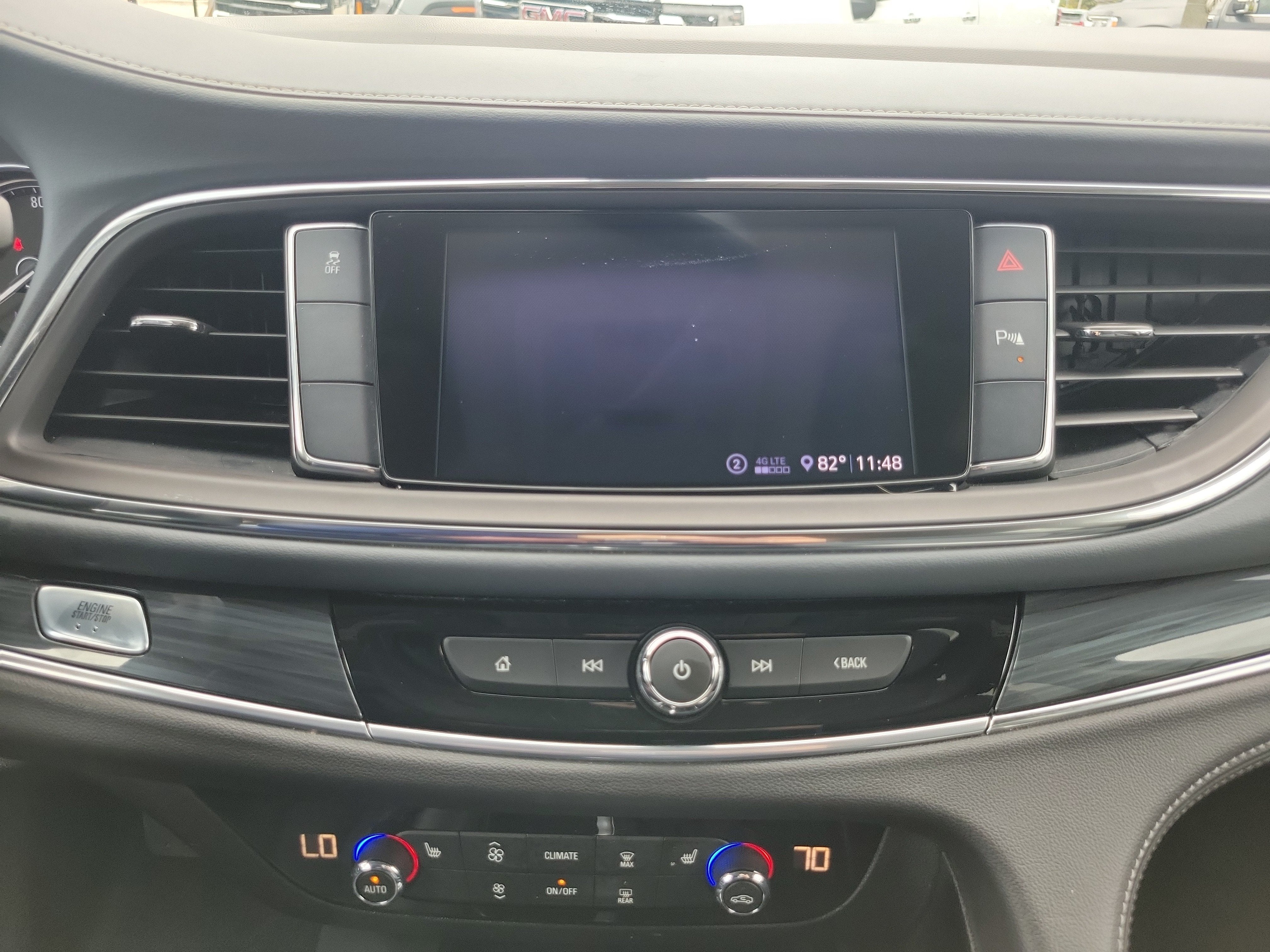 2021 Buick Enclave Essence