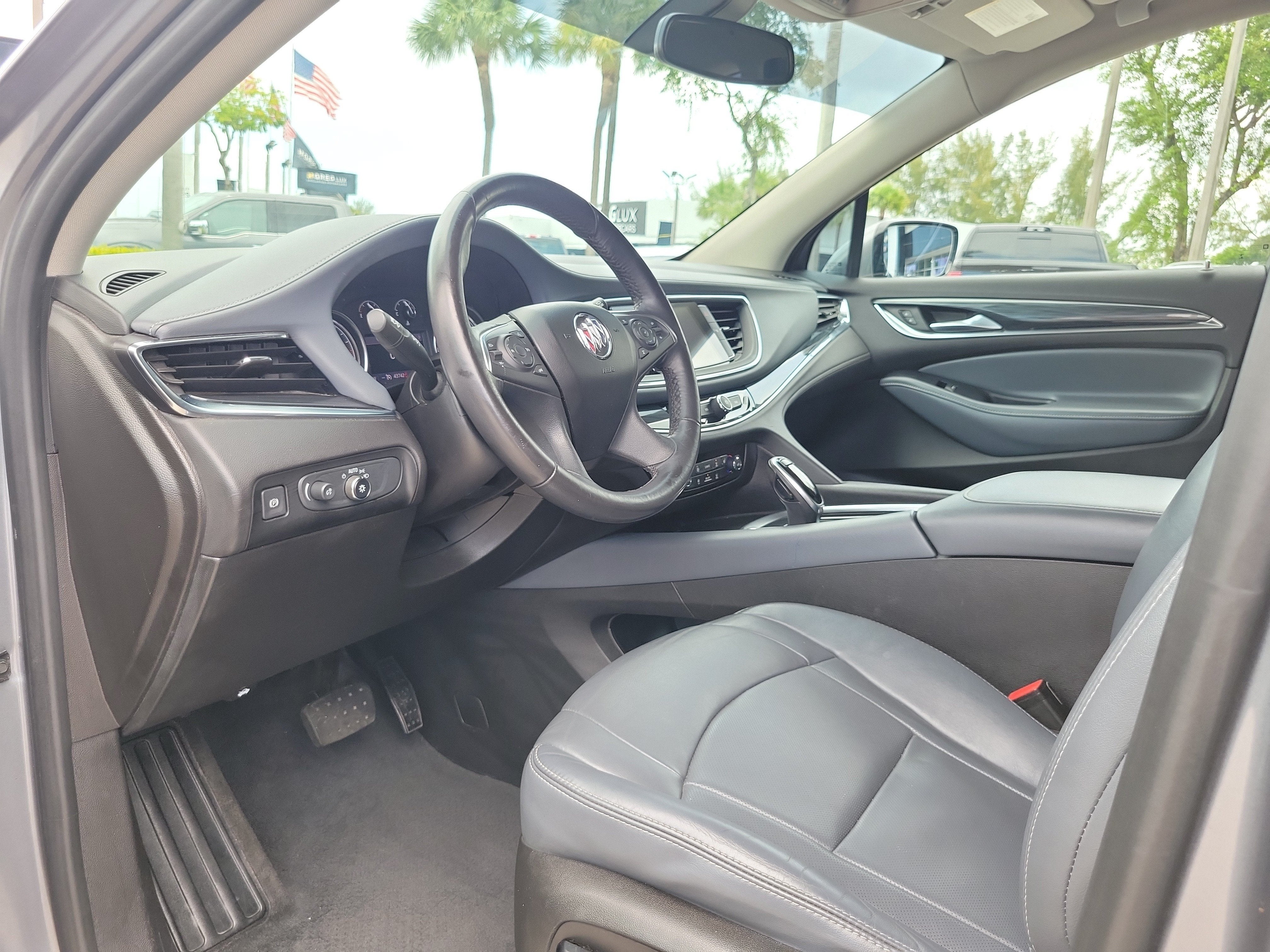 2021 Buick Enclave Essence