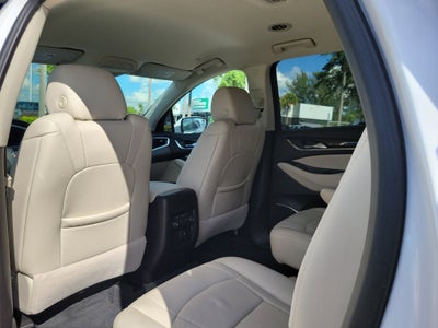 2022 Buick Enclave Essence