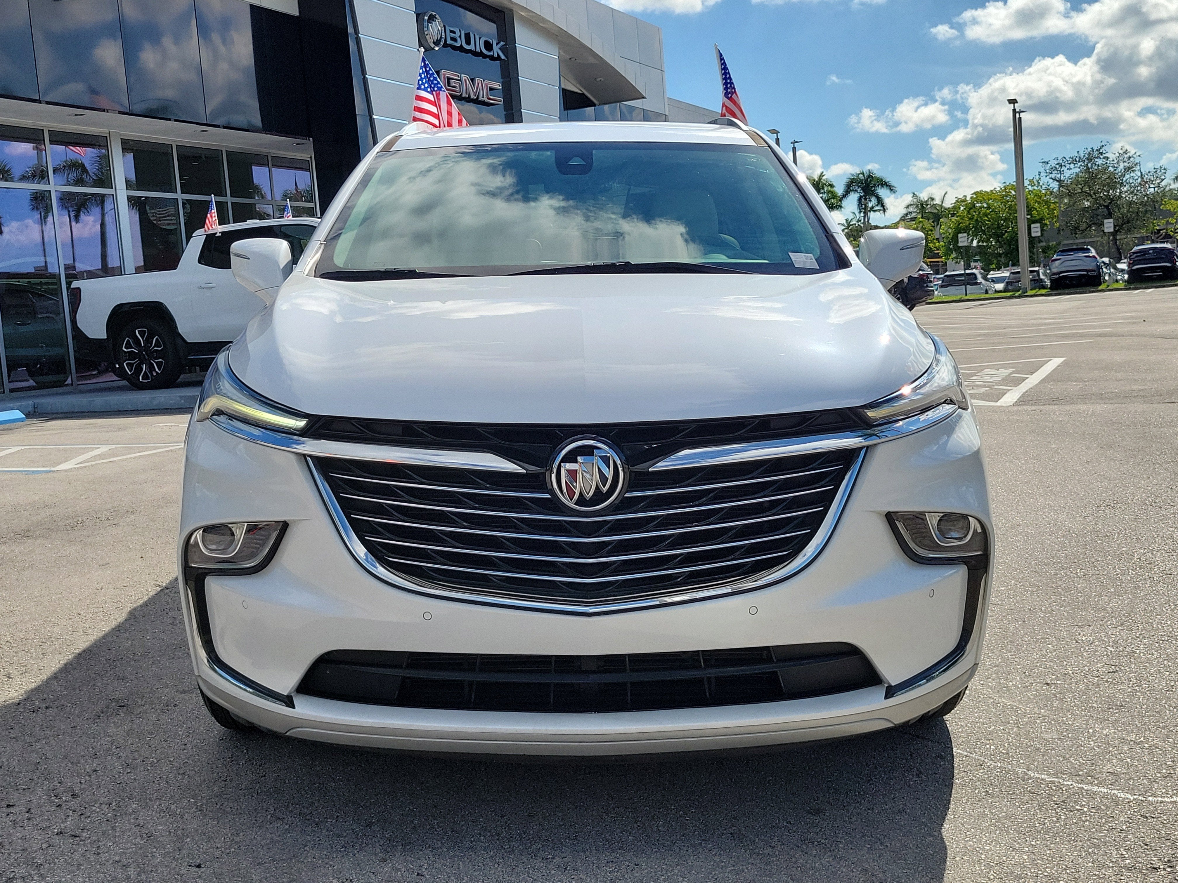 2022 Buick Enclave Essence