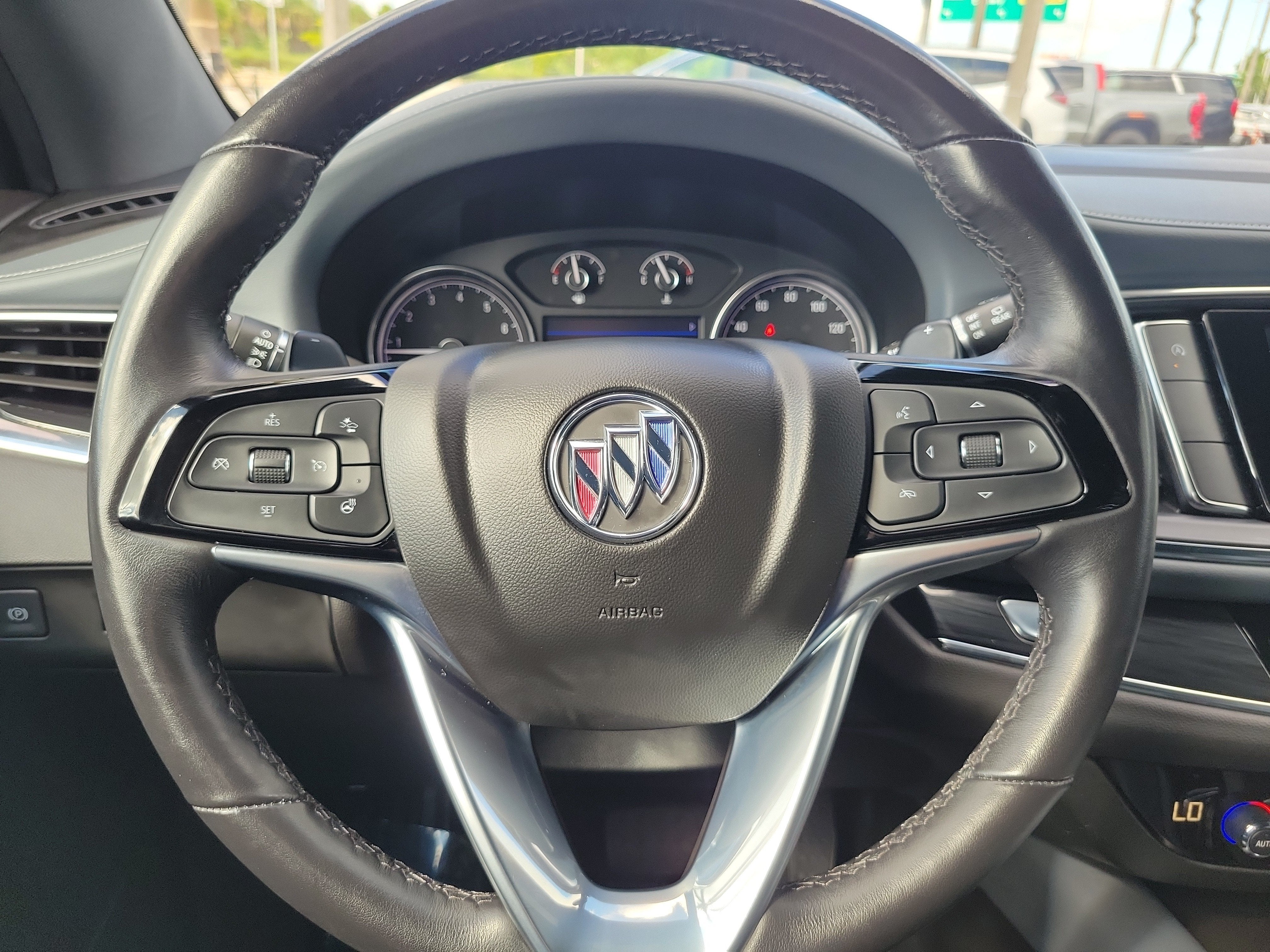 2024 Buick Enclave Essence
