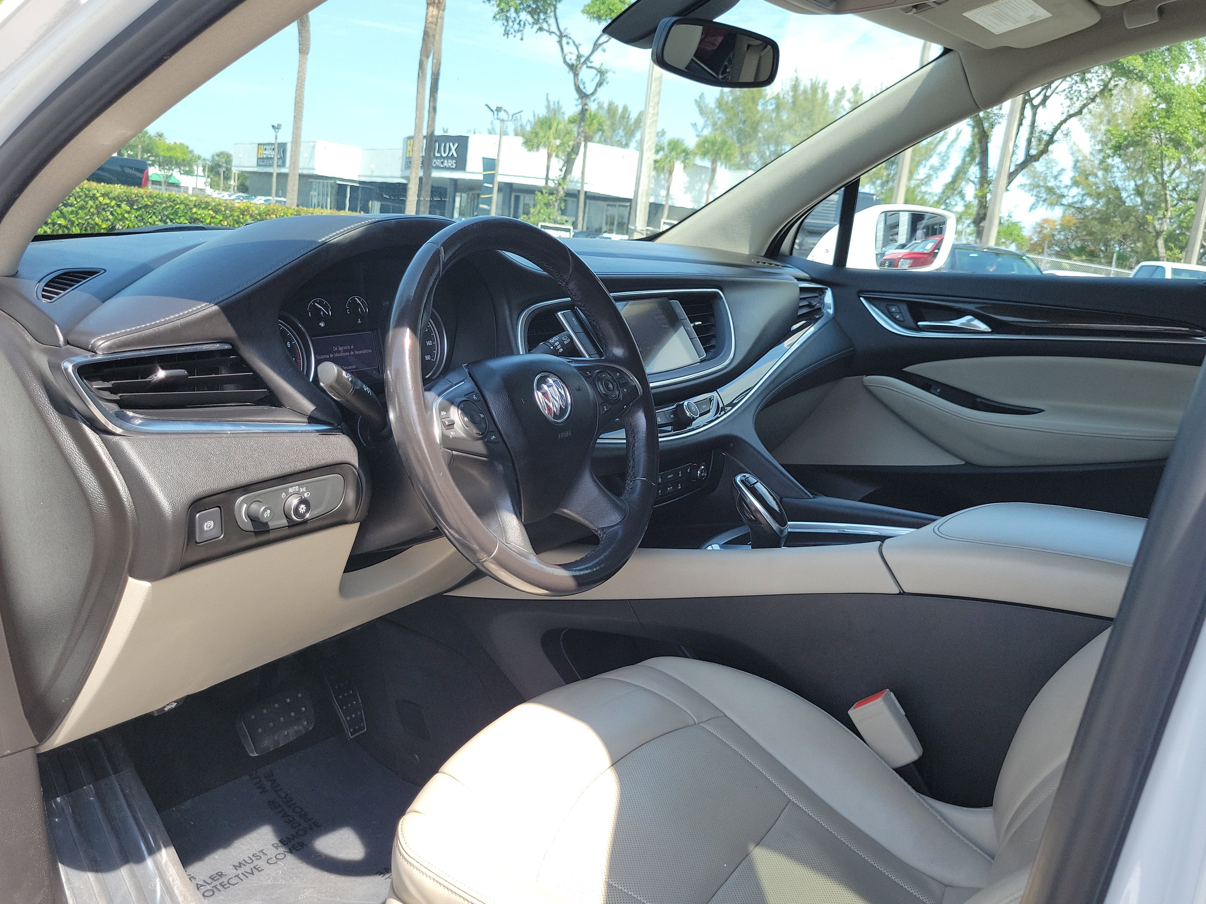 2020 Buick Enclave Essence