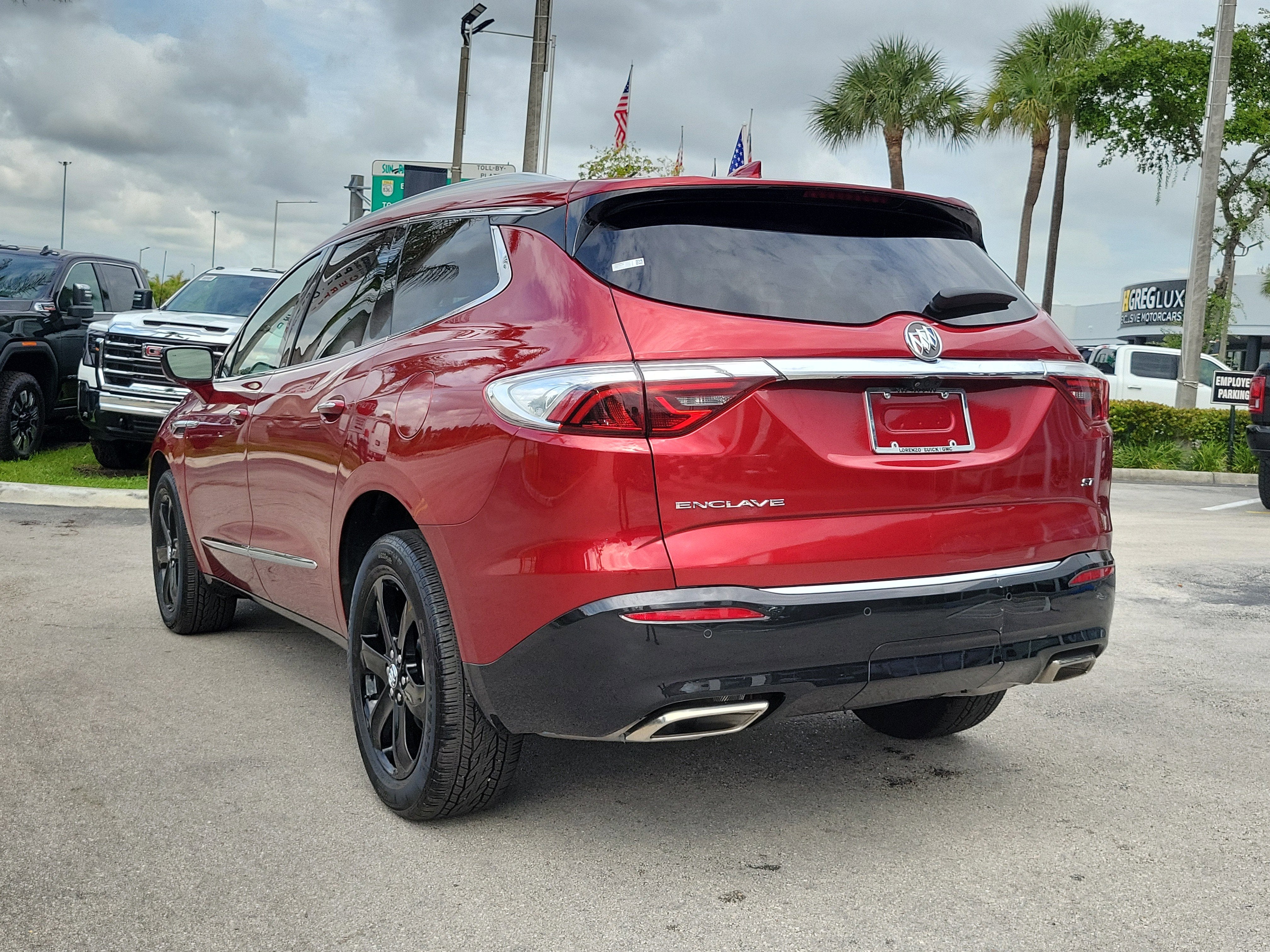 2024 Buick Enclave Essence
