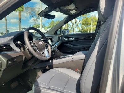 2022 Buick Enclave Essence