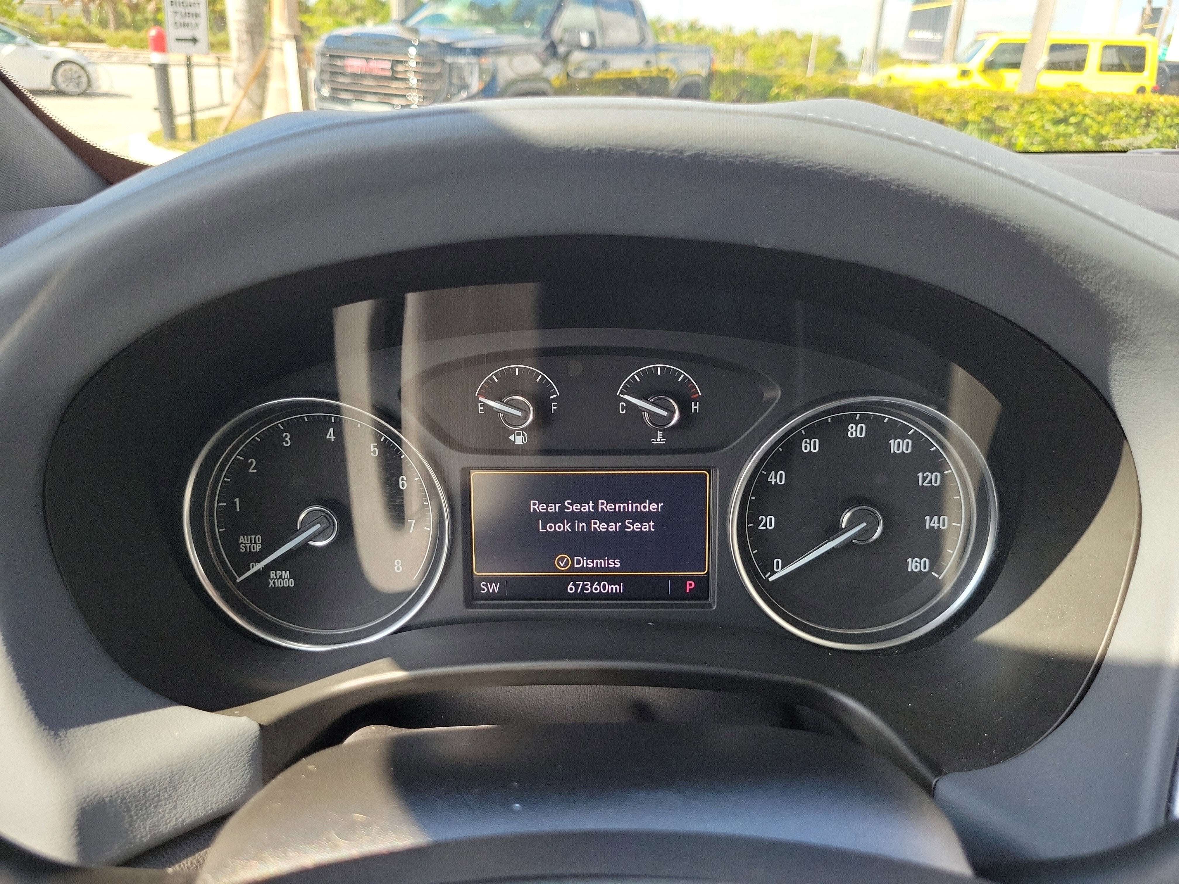 2023 Buick Enclave Essence