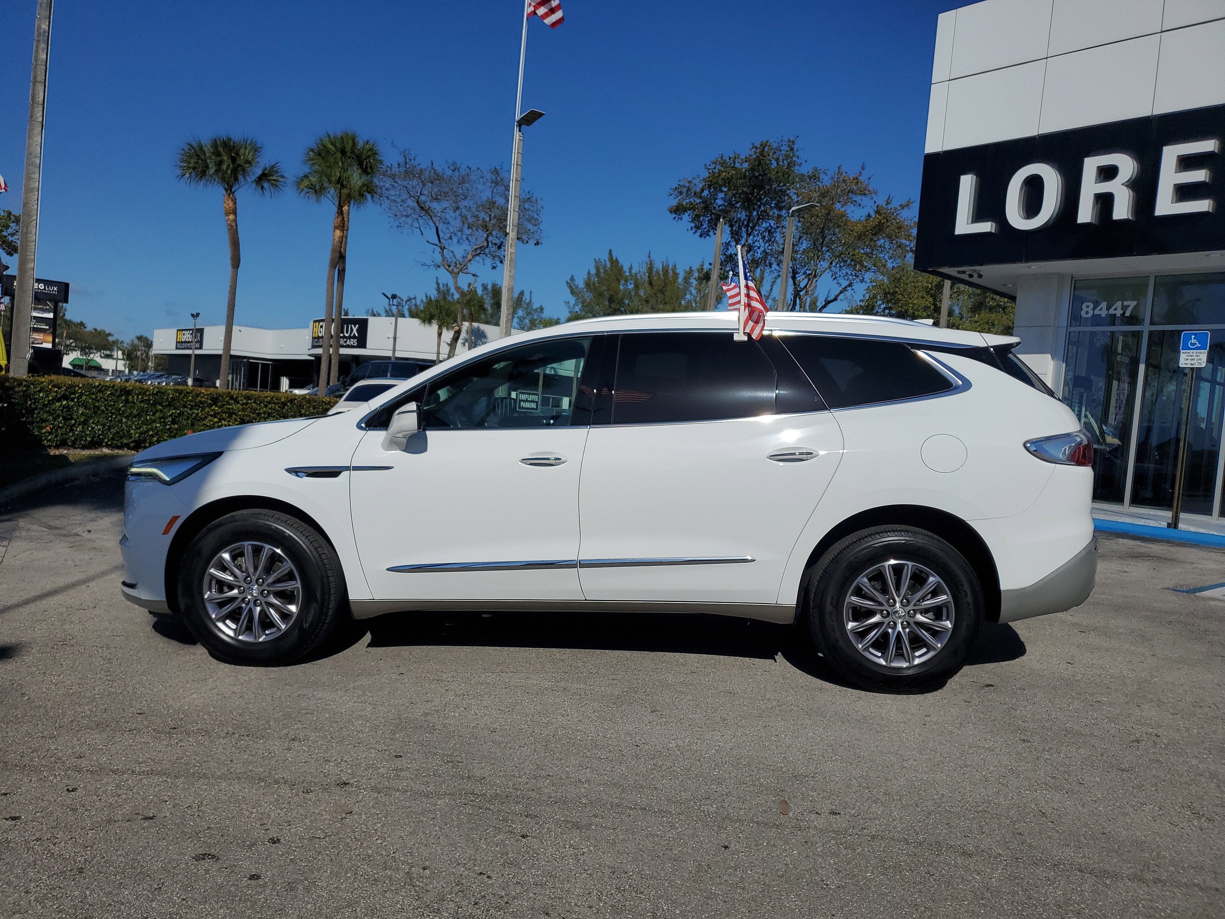 2024 Buick Enclave Essence