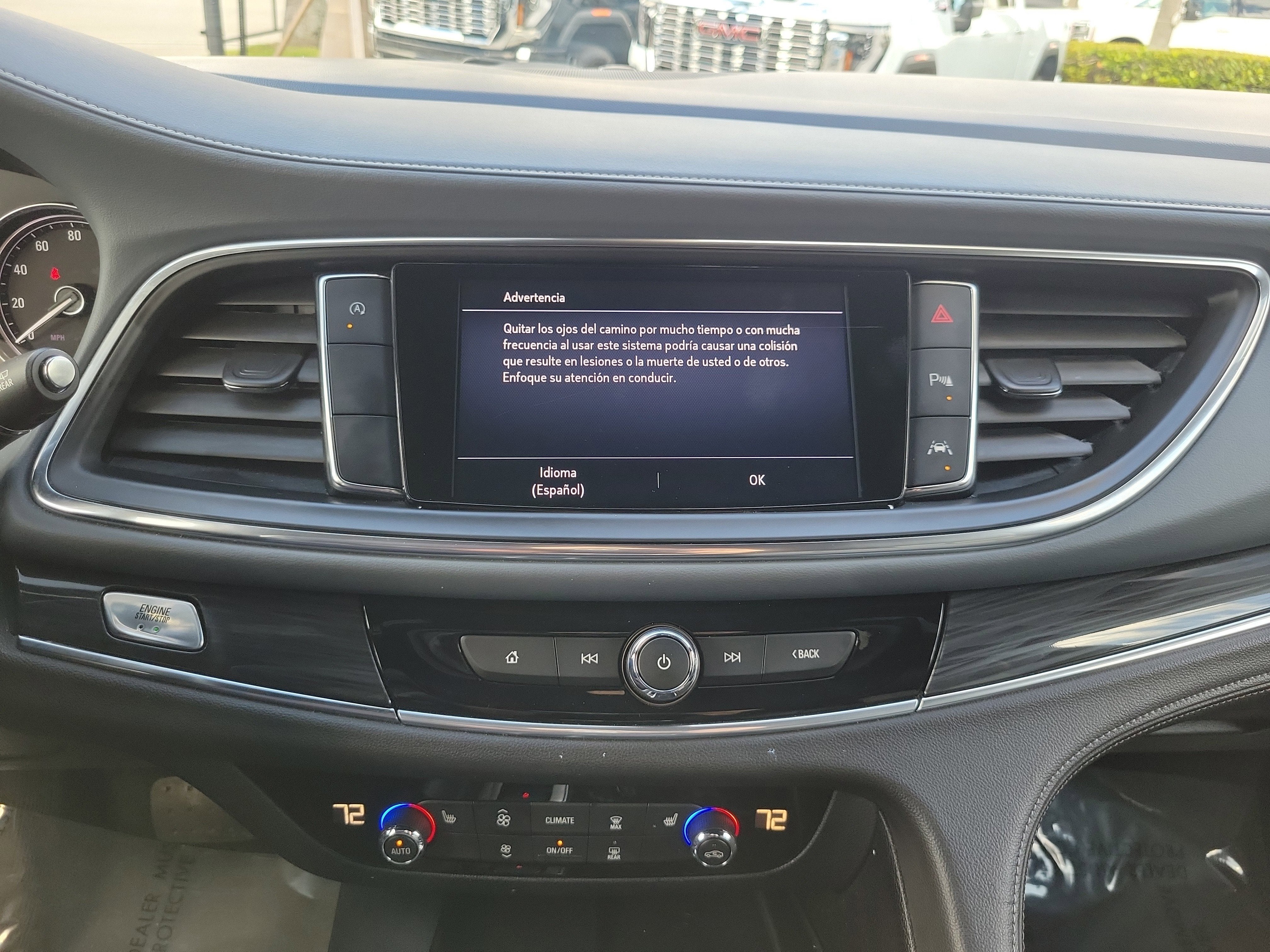 2022 Buick Enclave Essence