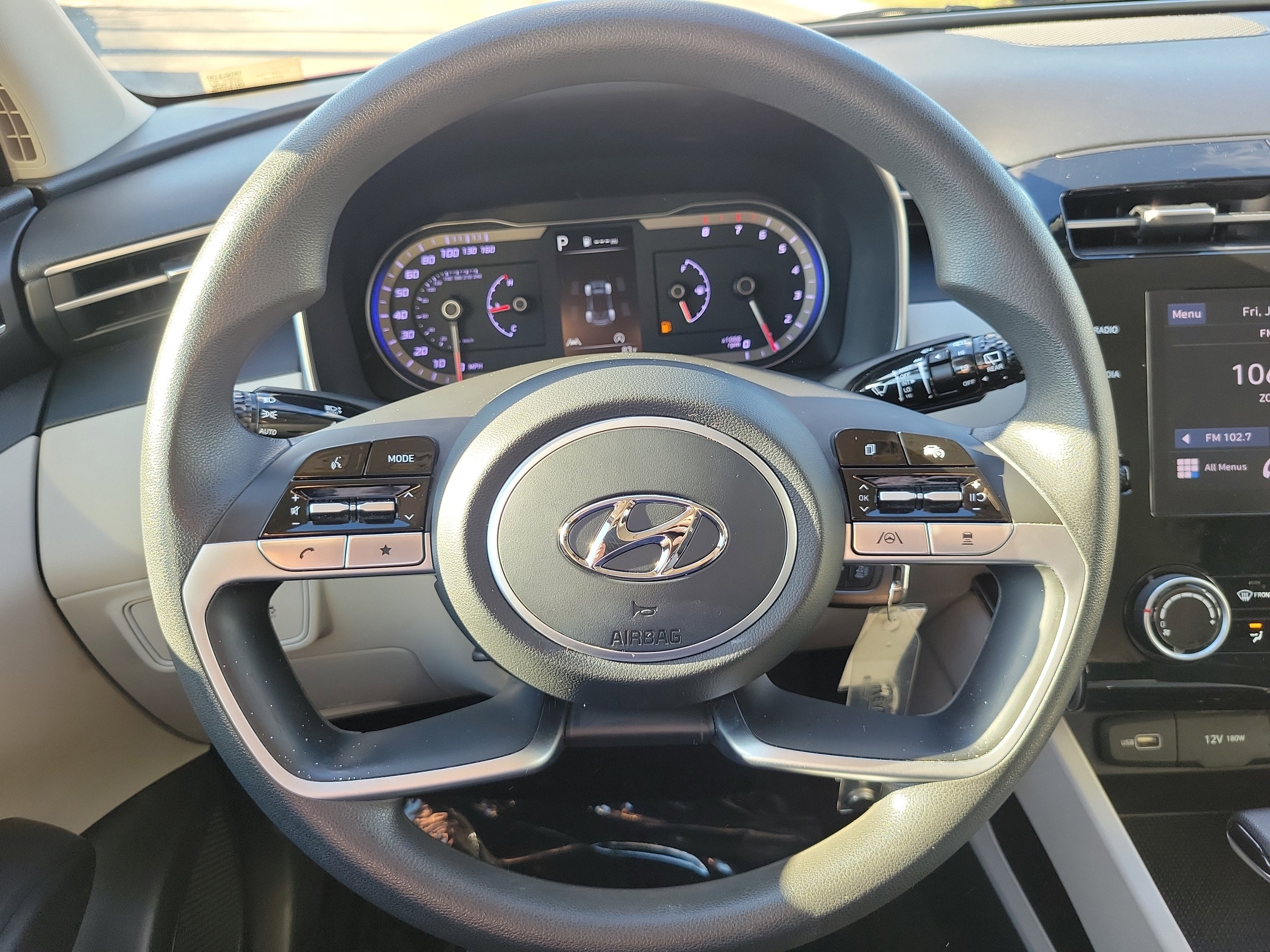 2023 Hyundai Tucson SE