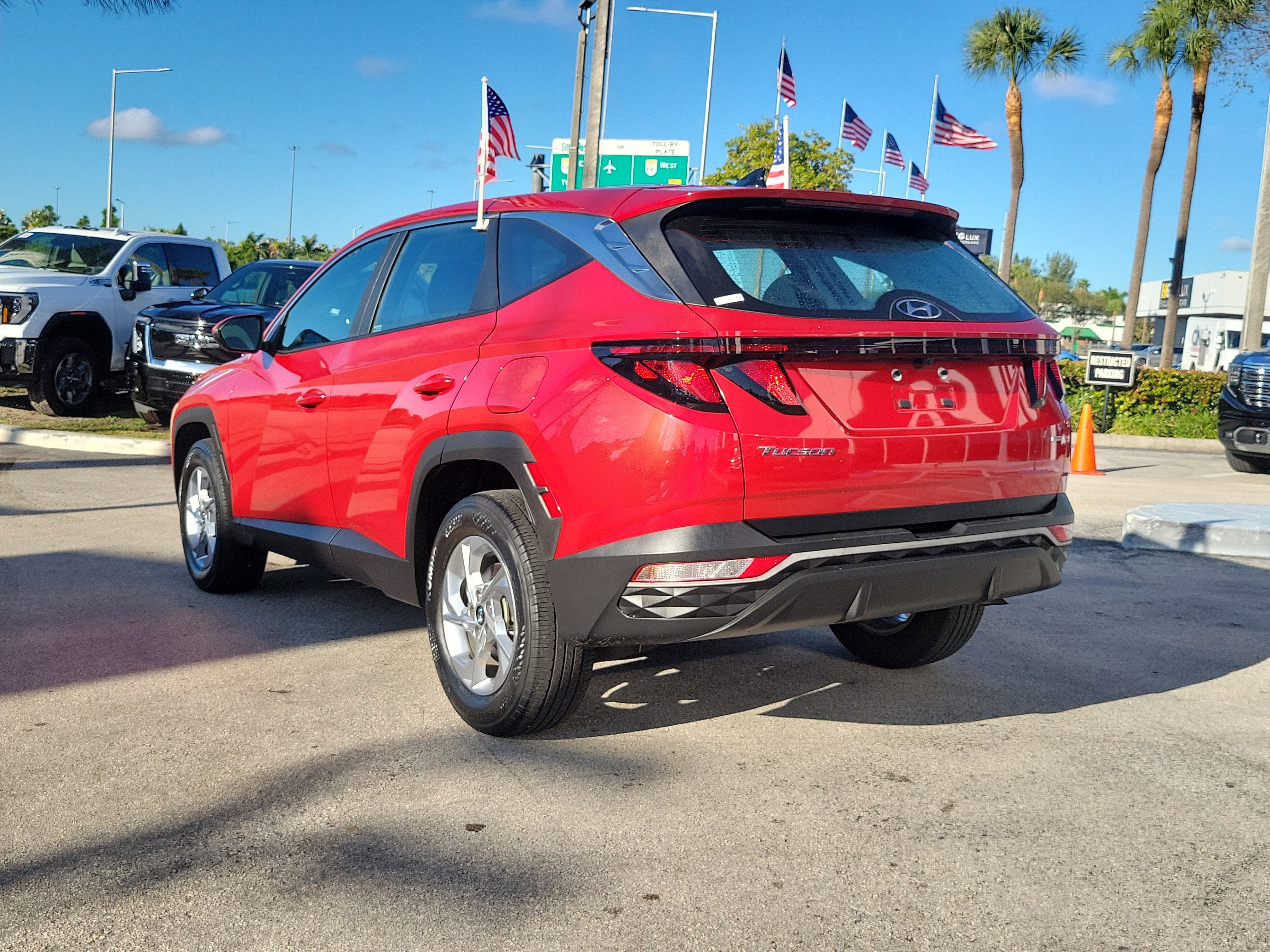 2023 Hyundai Tucson SE