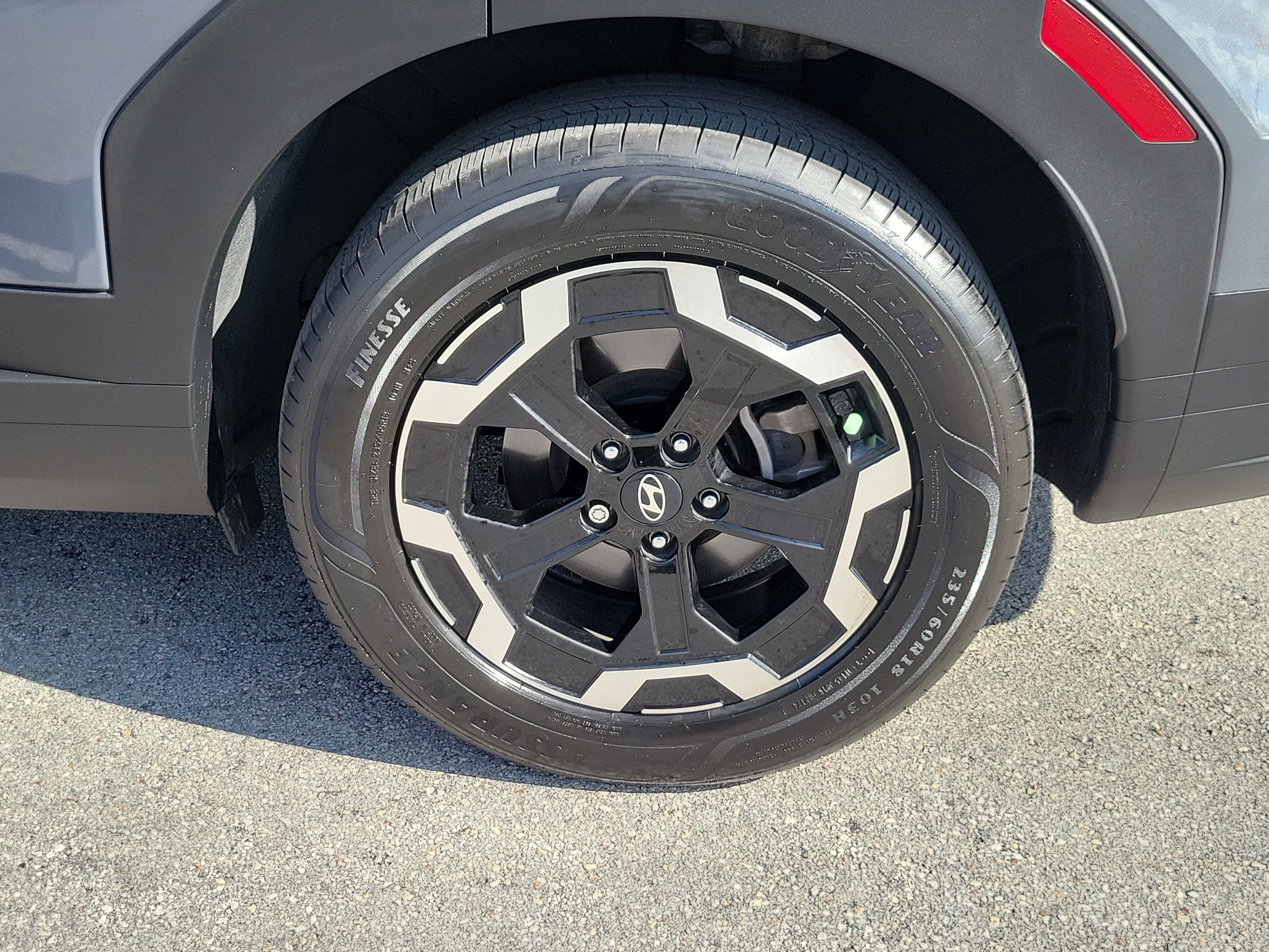 2025 Hyundai Santa Fe SE