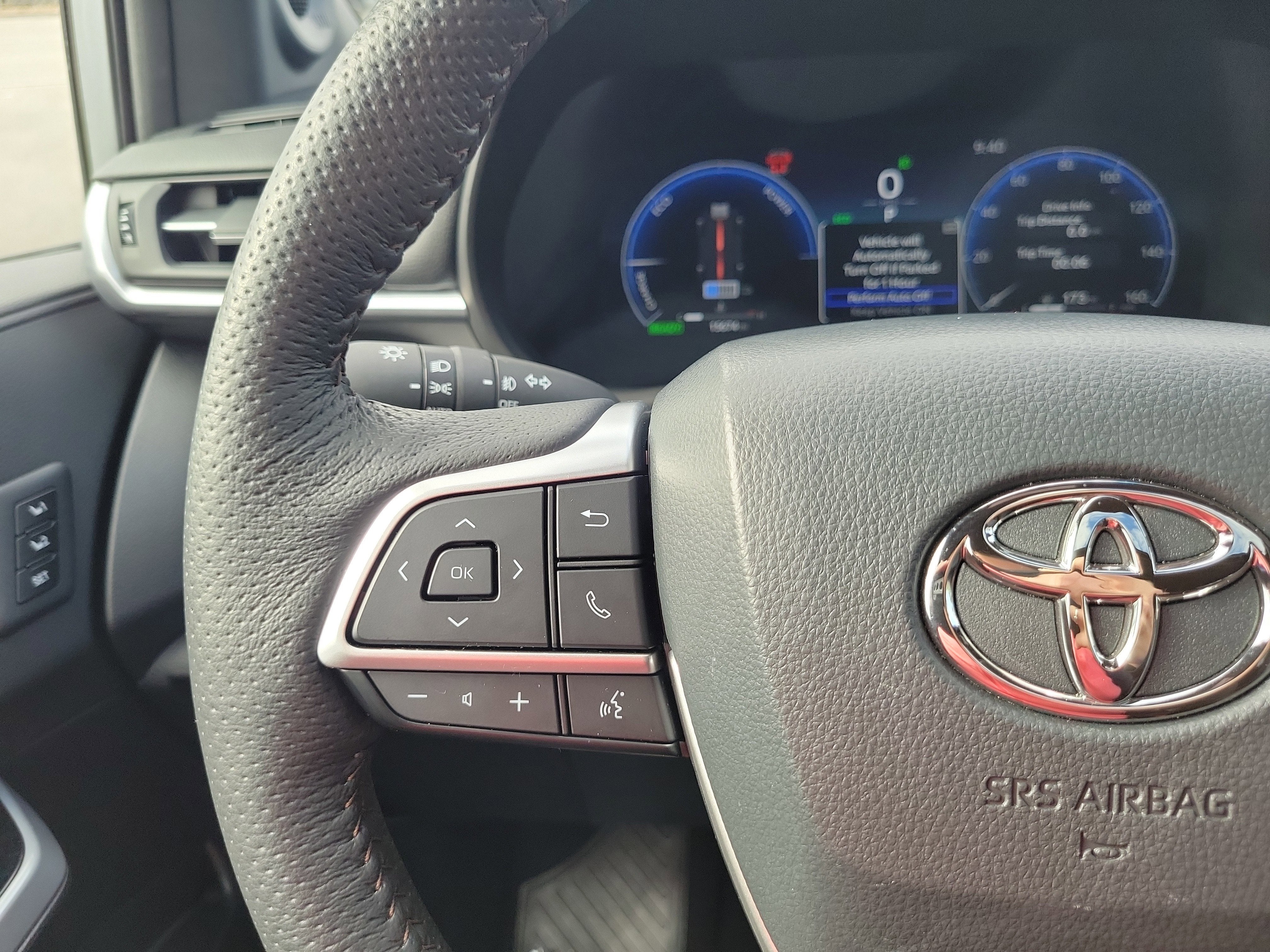 2025 Toyota Sienna Platinum