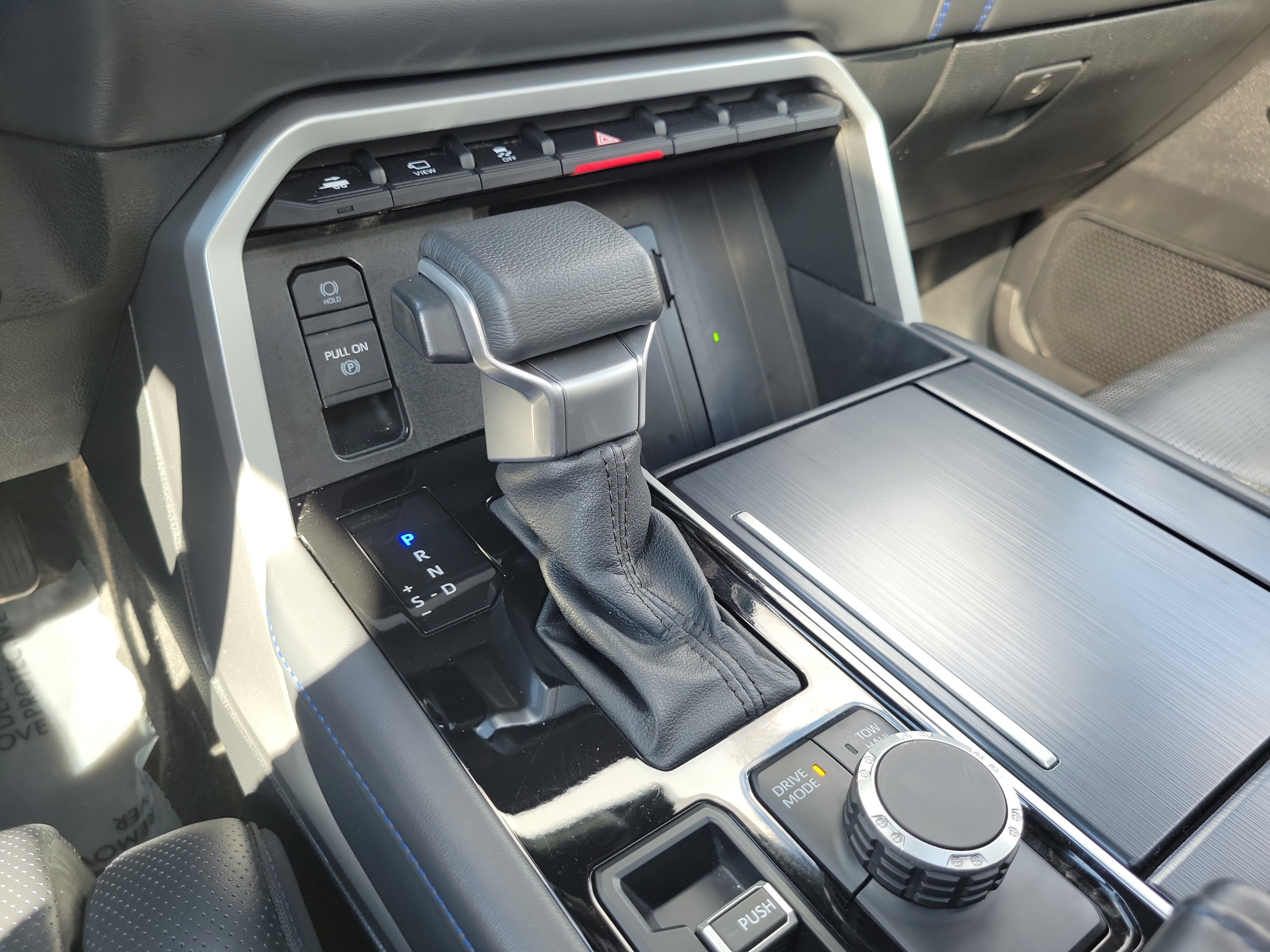 2023 Toyota Tundra 4WD Platinum Hybrid