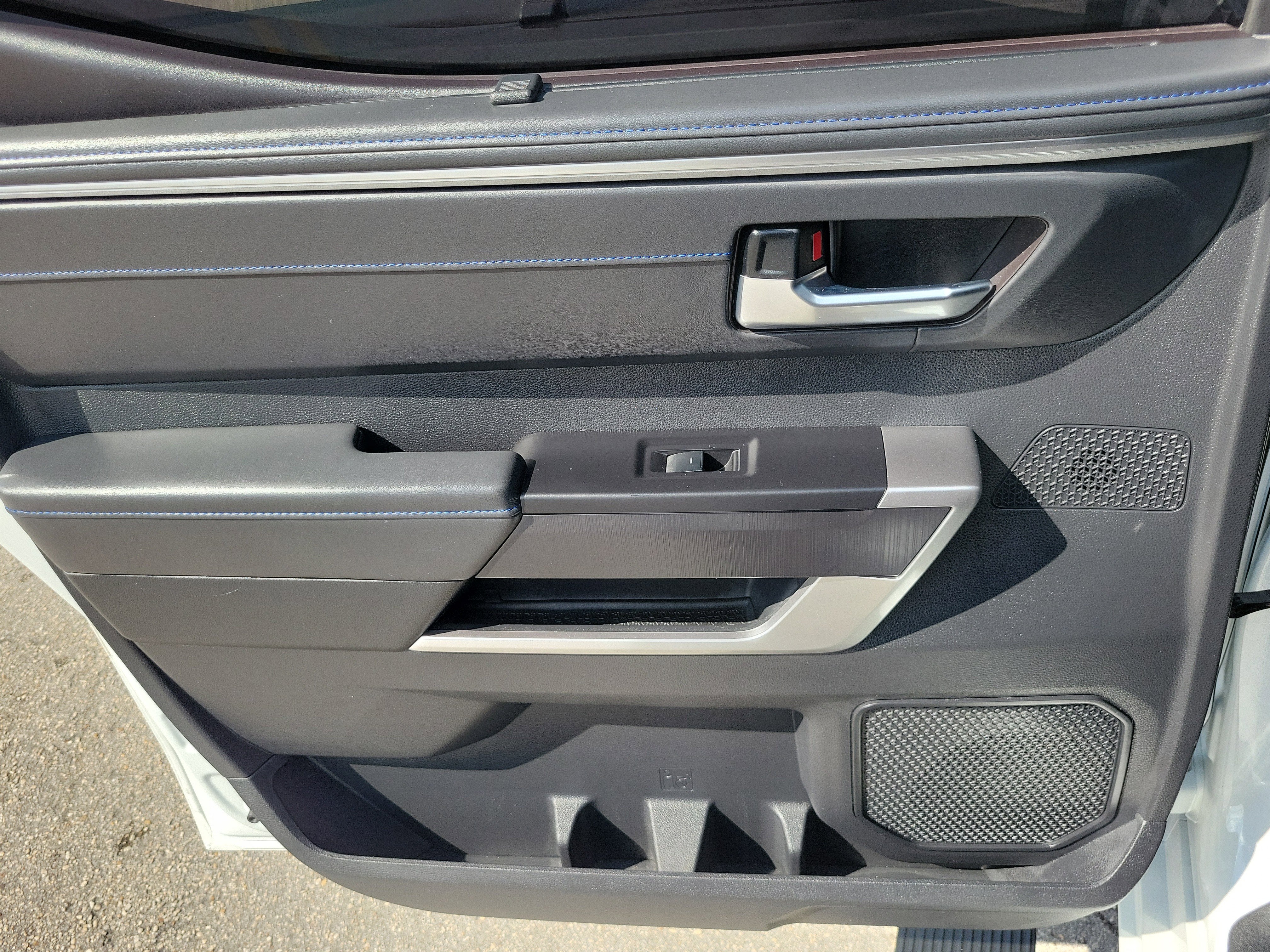 2023 Toyota Tundra 4WD Platinum Hybrid