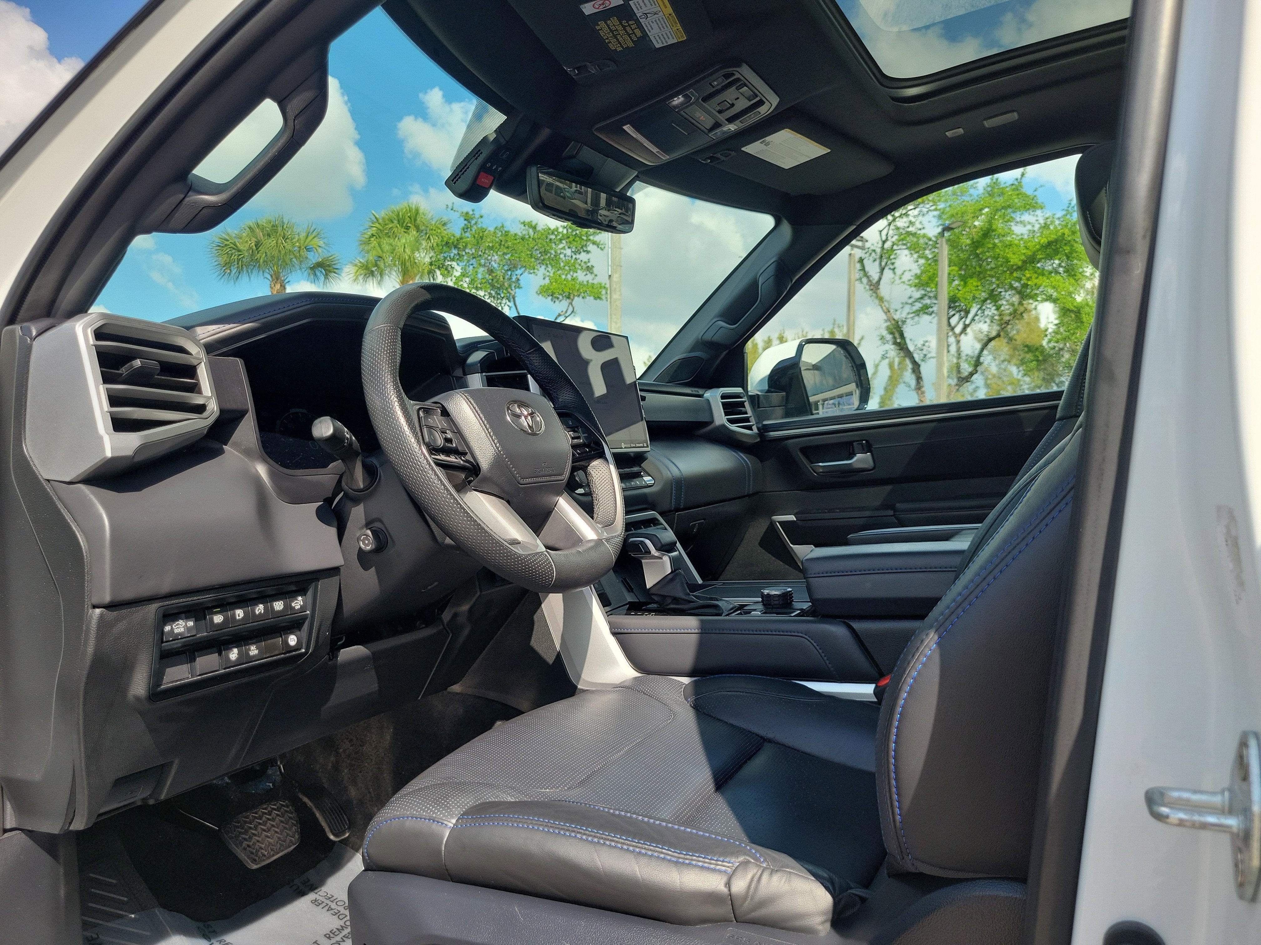 2023 Toyota Tundra 4WD Platinum Hybrid
