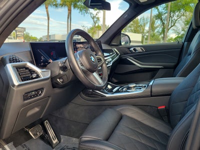 2023 BMW X7 xDrive40i