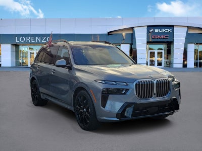 2023 BMW X7 xDrive40i