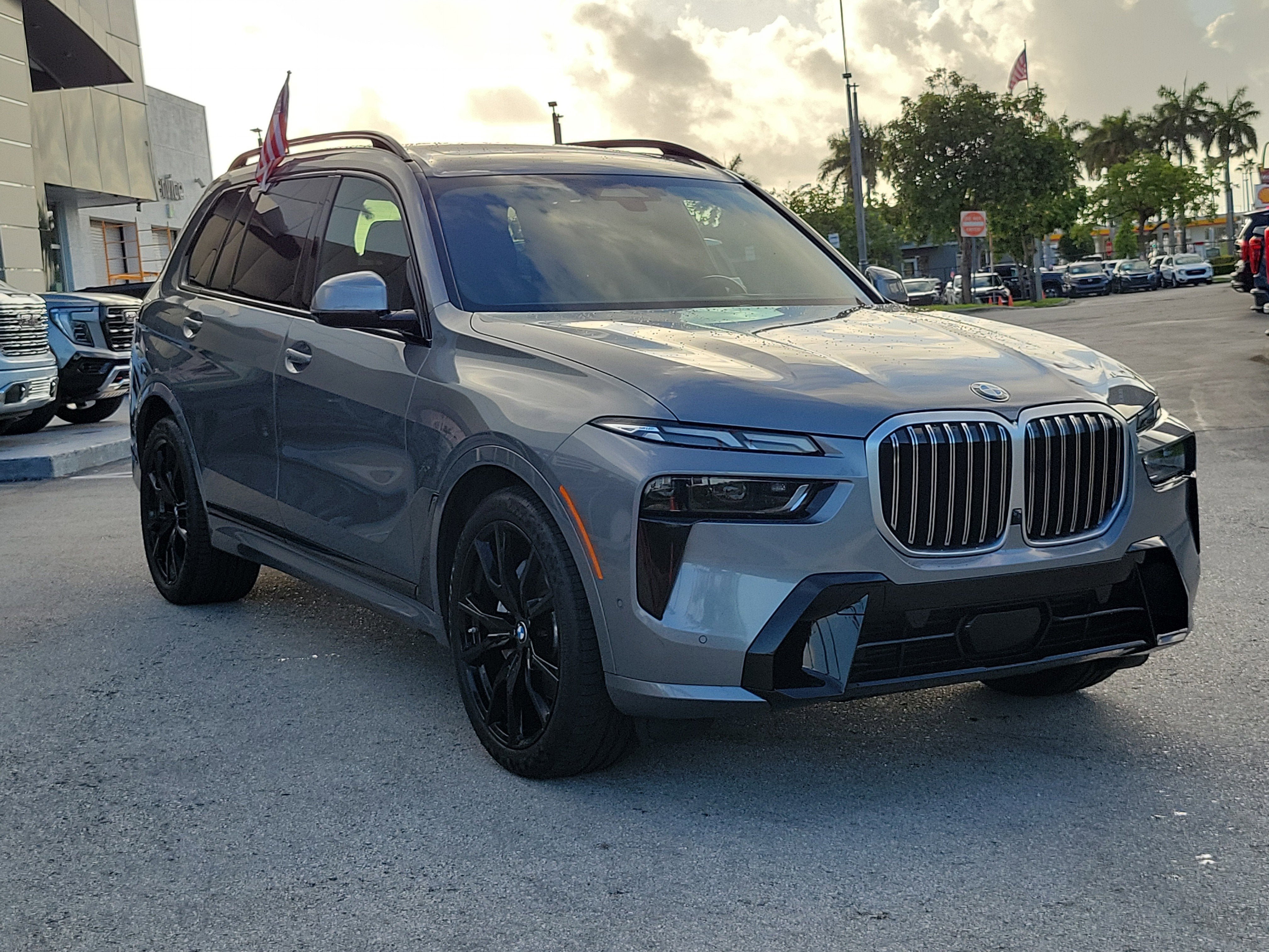 2023 BMW X7 xDrive40i