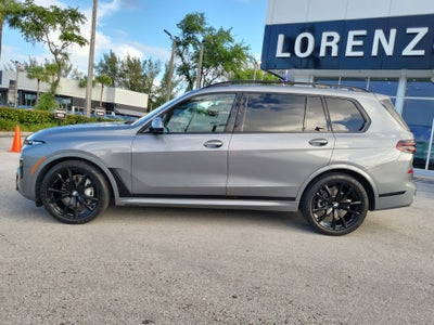 2023 BMW X7 xDrive40i