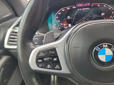 2022 BMW X7 M50i