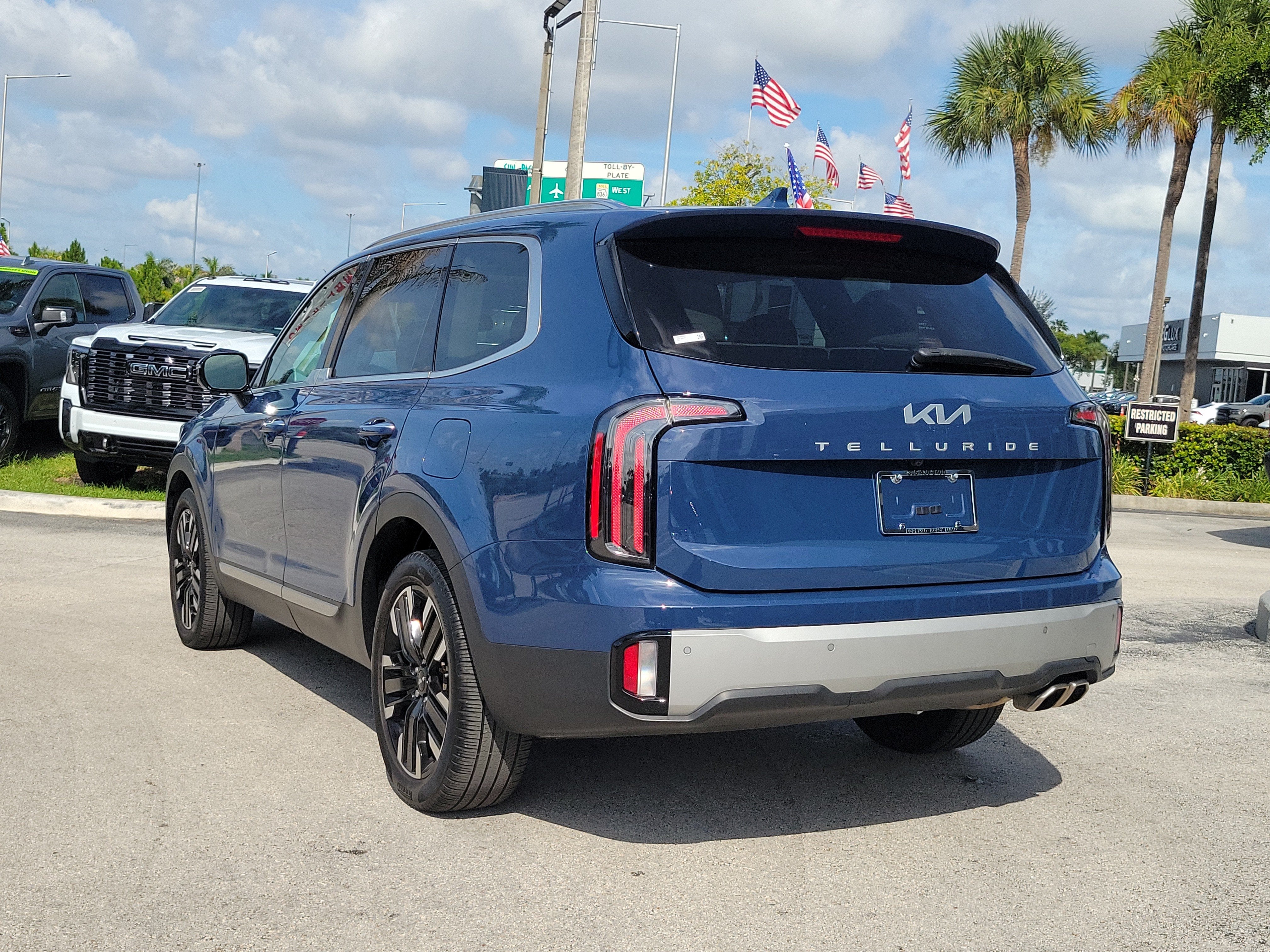 2023 Kia Telluride SX