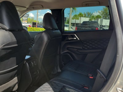 2022 Mitsubishi Outlander SEL