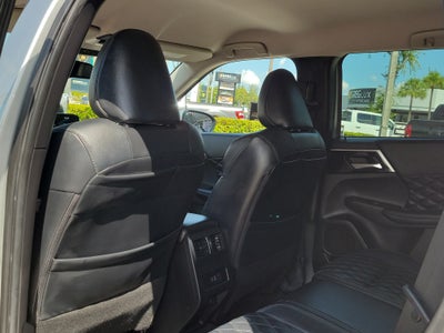 2022 Mitsubishi Outlander SEL