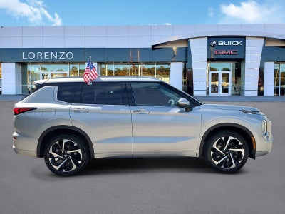 2022 Mitsubishi Outlander SEL