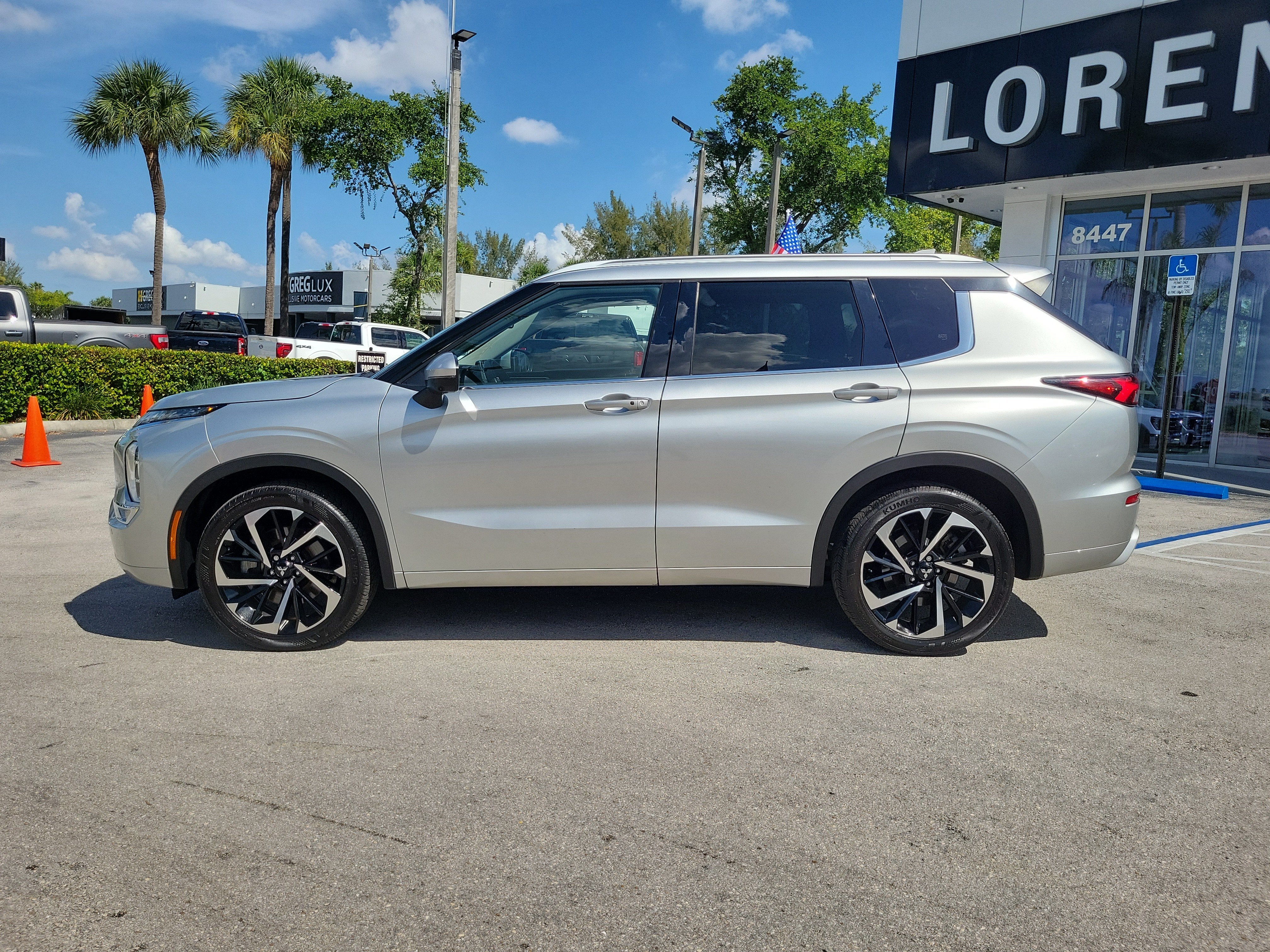 2022 Mitsubishi Outlander SEL