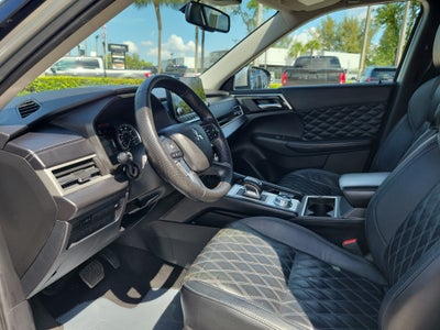 2022 Mitsubishi Outlander SEL