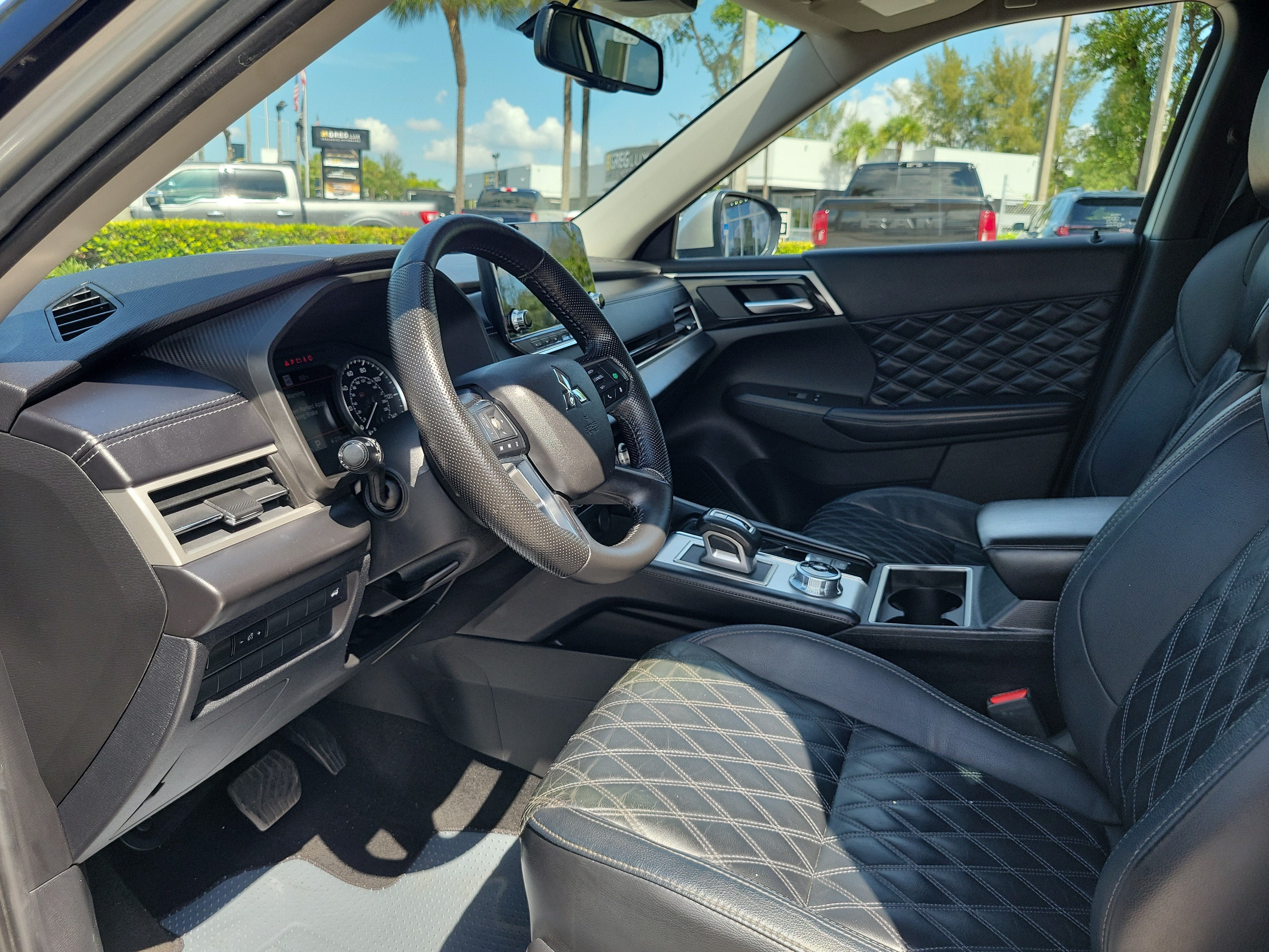 2022 Mitsubishi Outlander SEL
