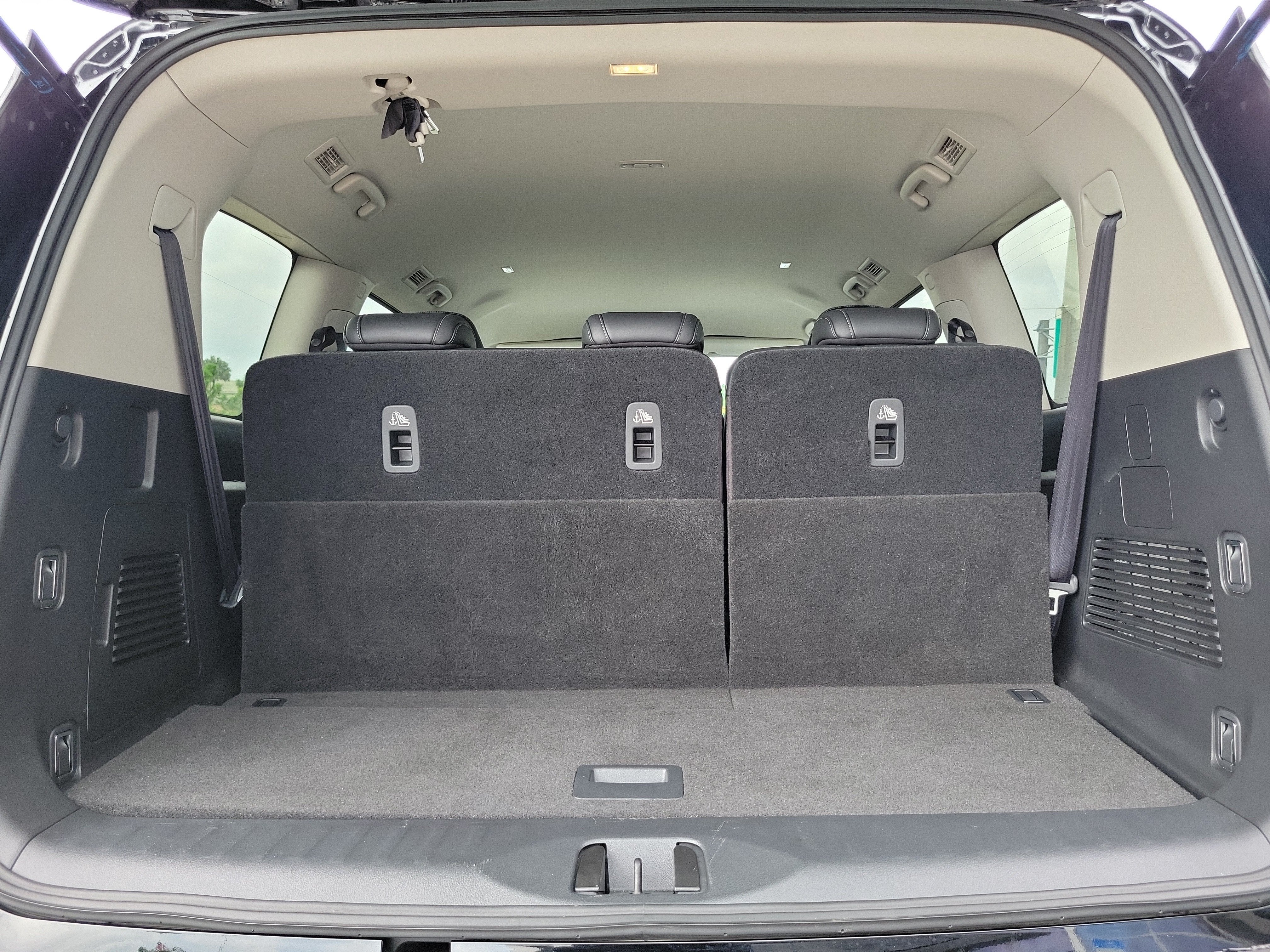 2026 Nissan Armada SV