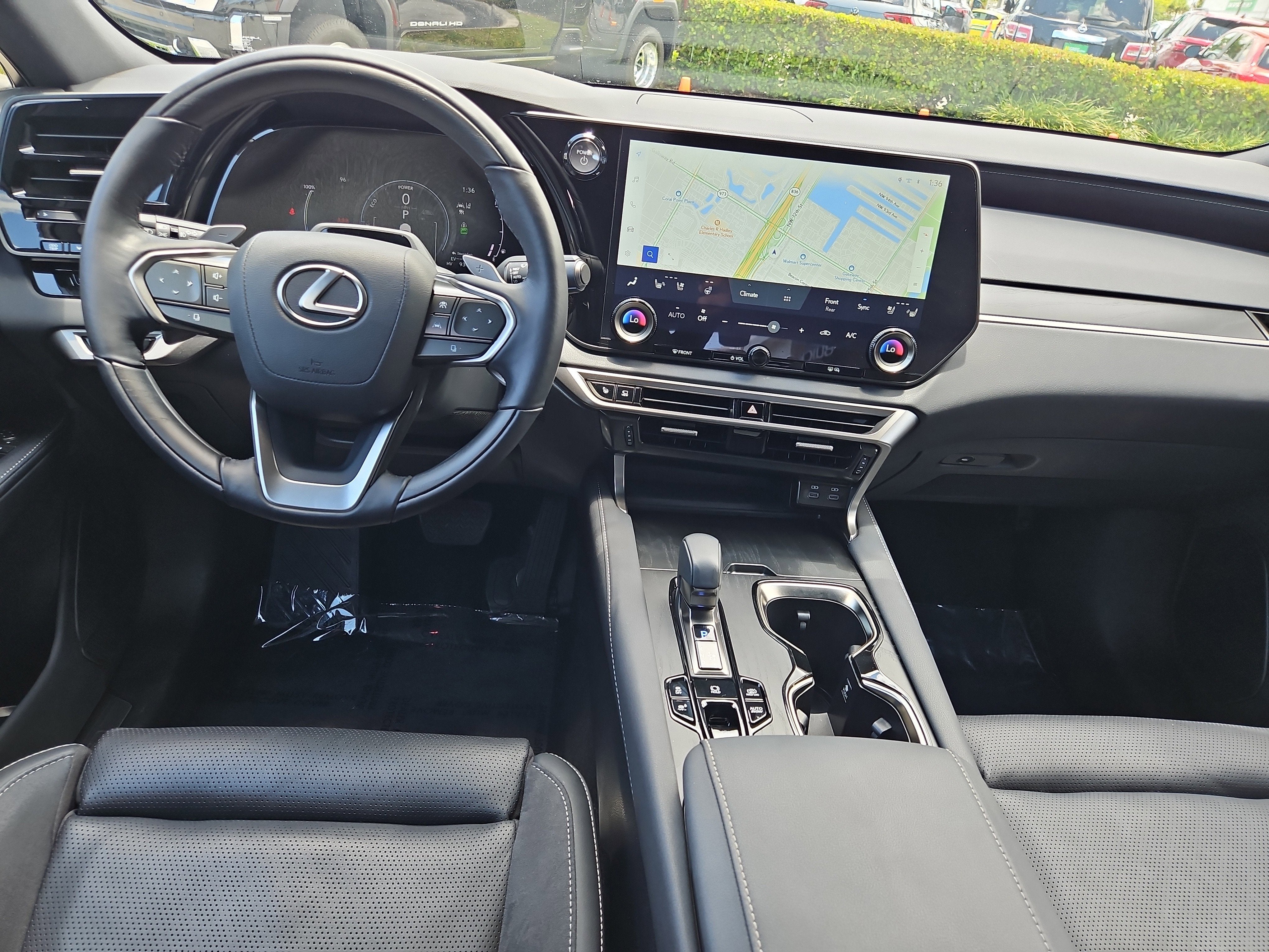 2024 Lexus RX RX 450h+ Luxury