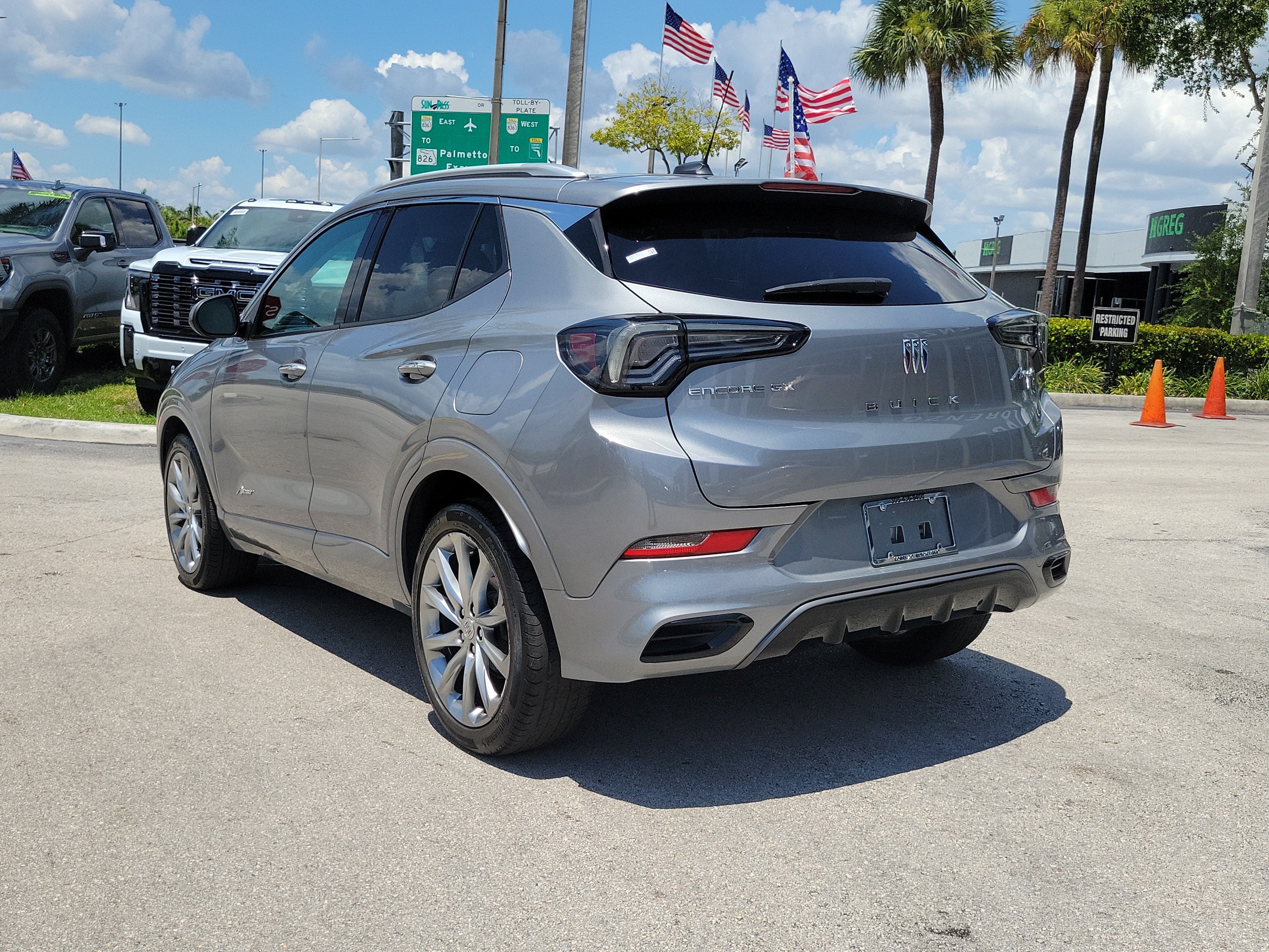 2024 Buick Encore GX Avenir