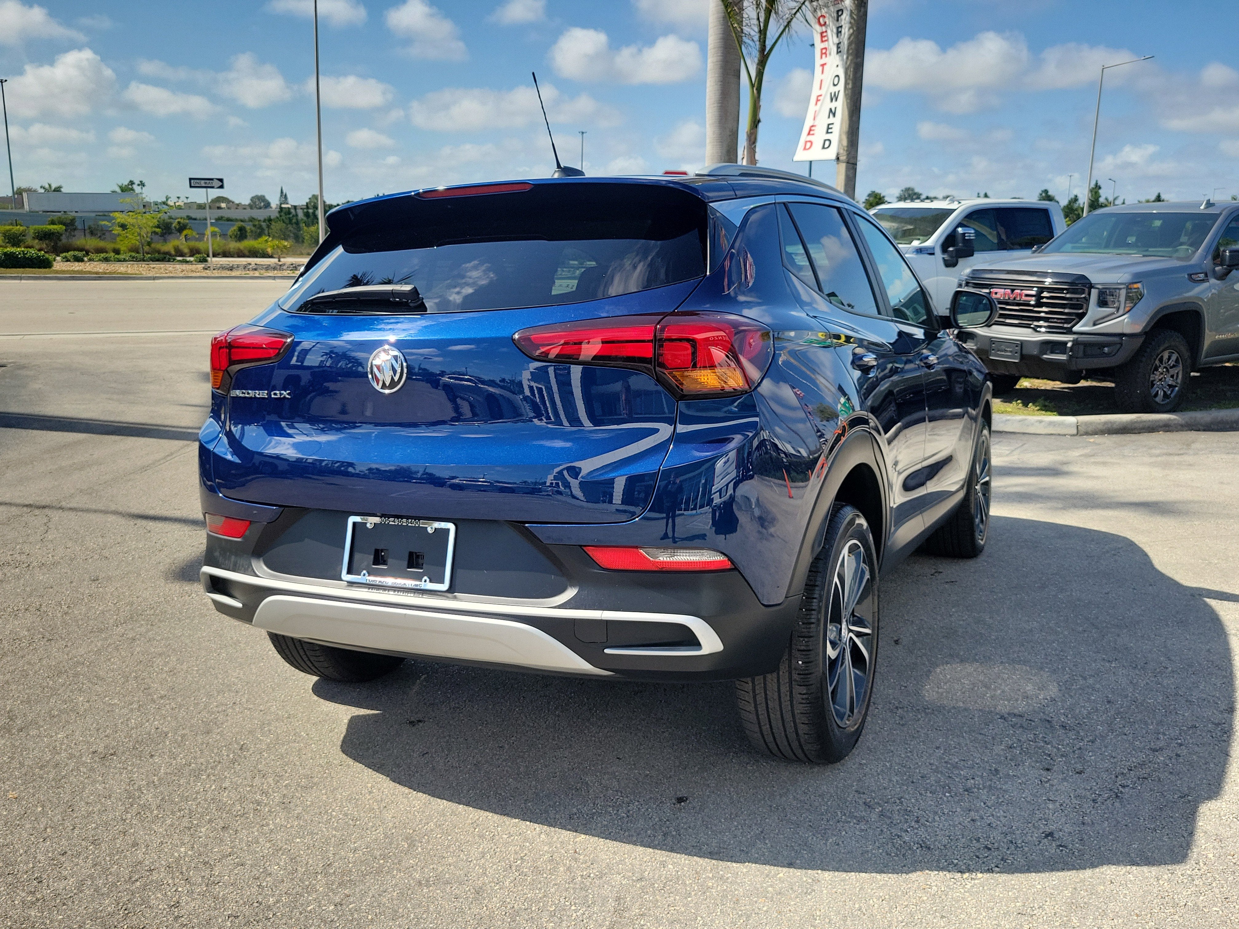 2023 Buick Encore GX Select