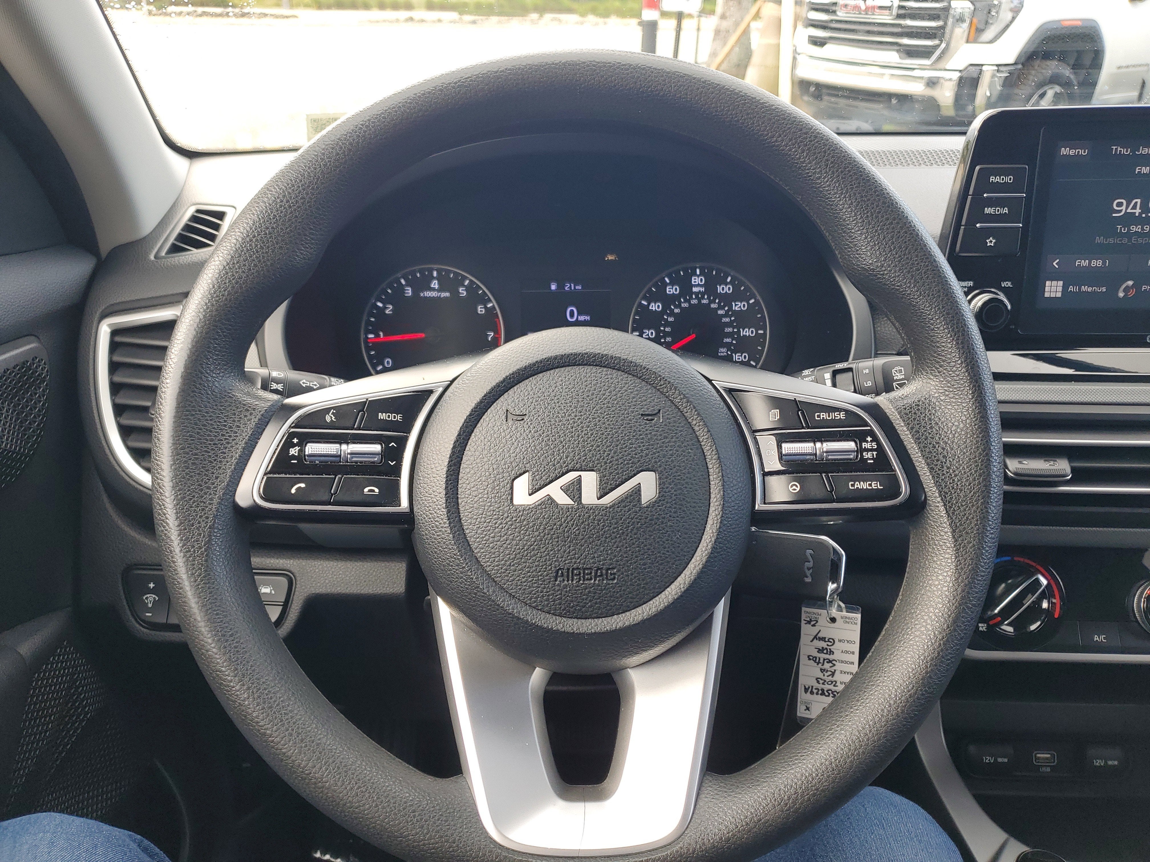 2023 Kia Seltos LX