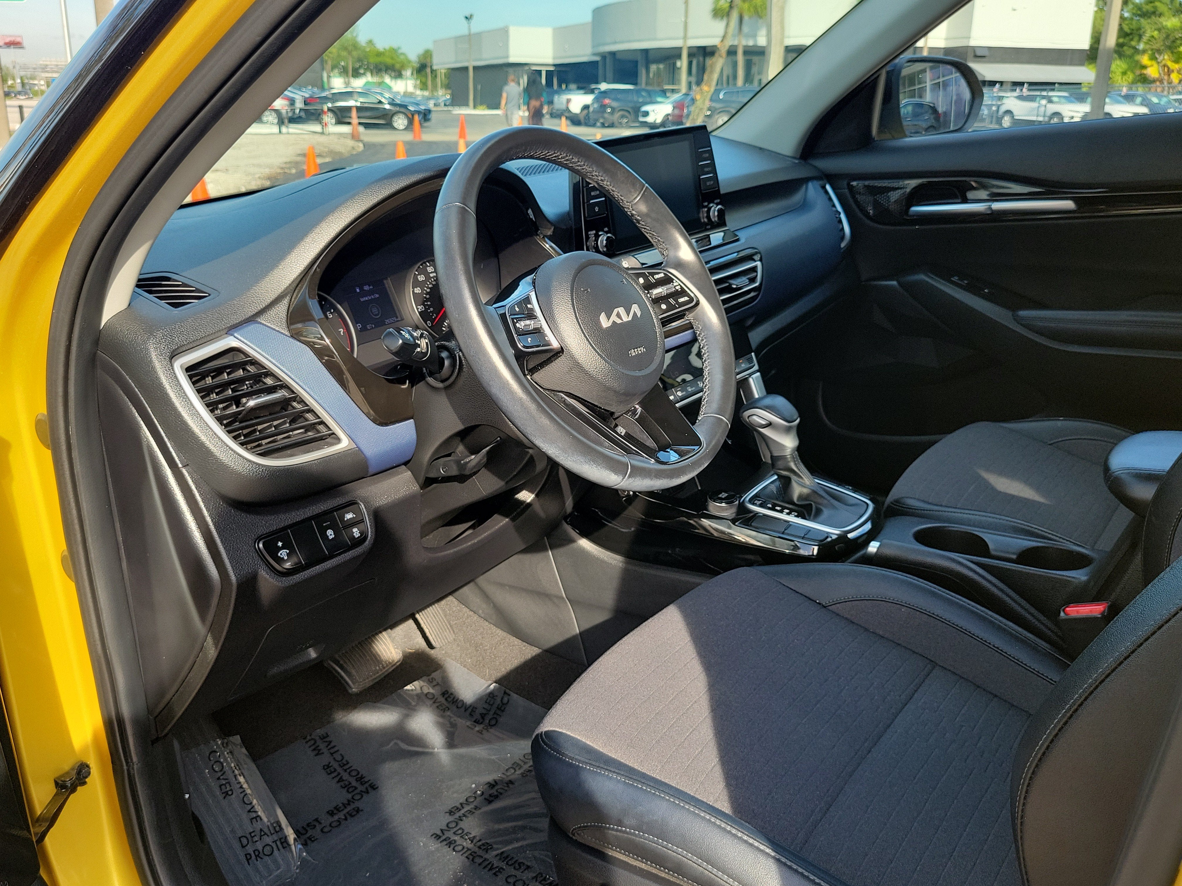 2023 Kia Seltos S