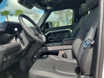 2025 Land Rover Defender S