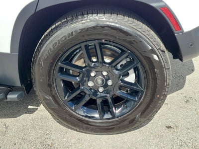 2025 Land Rover Defender S