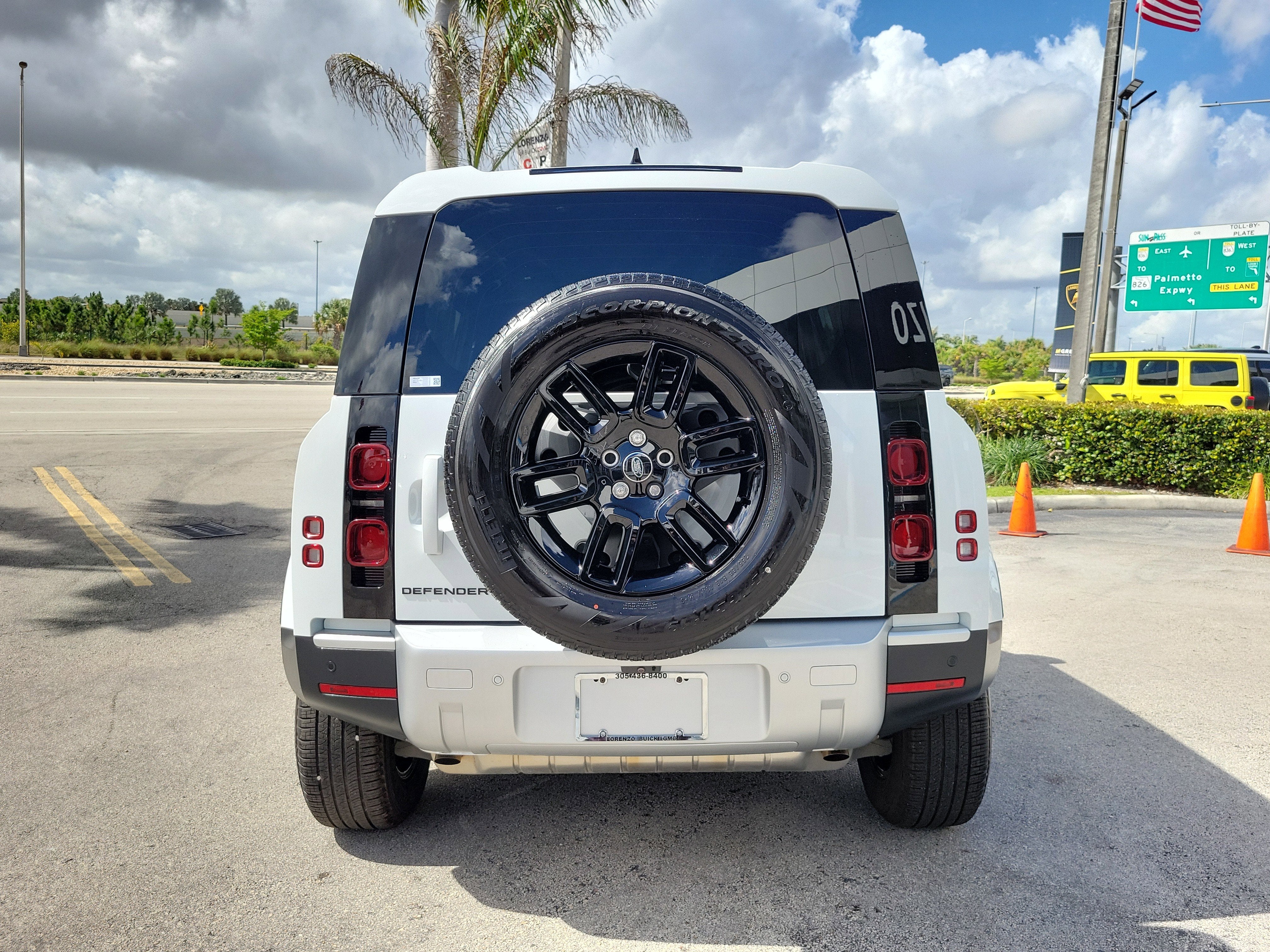 2025 Land Rover Defender S