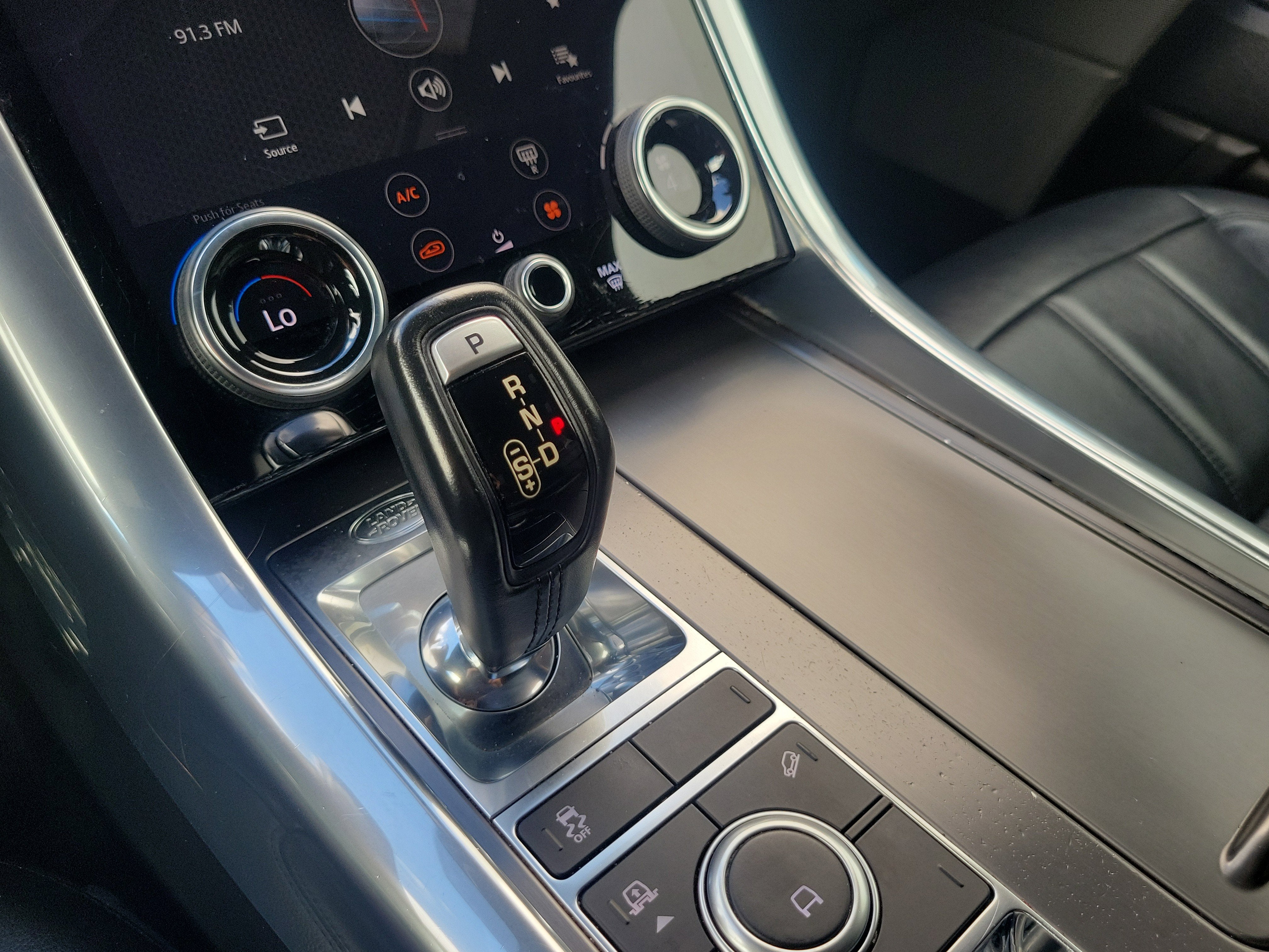 2018 Land Rover Range Rover Sport SE