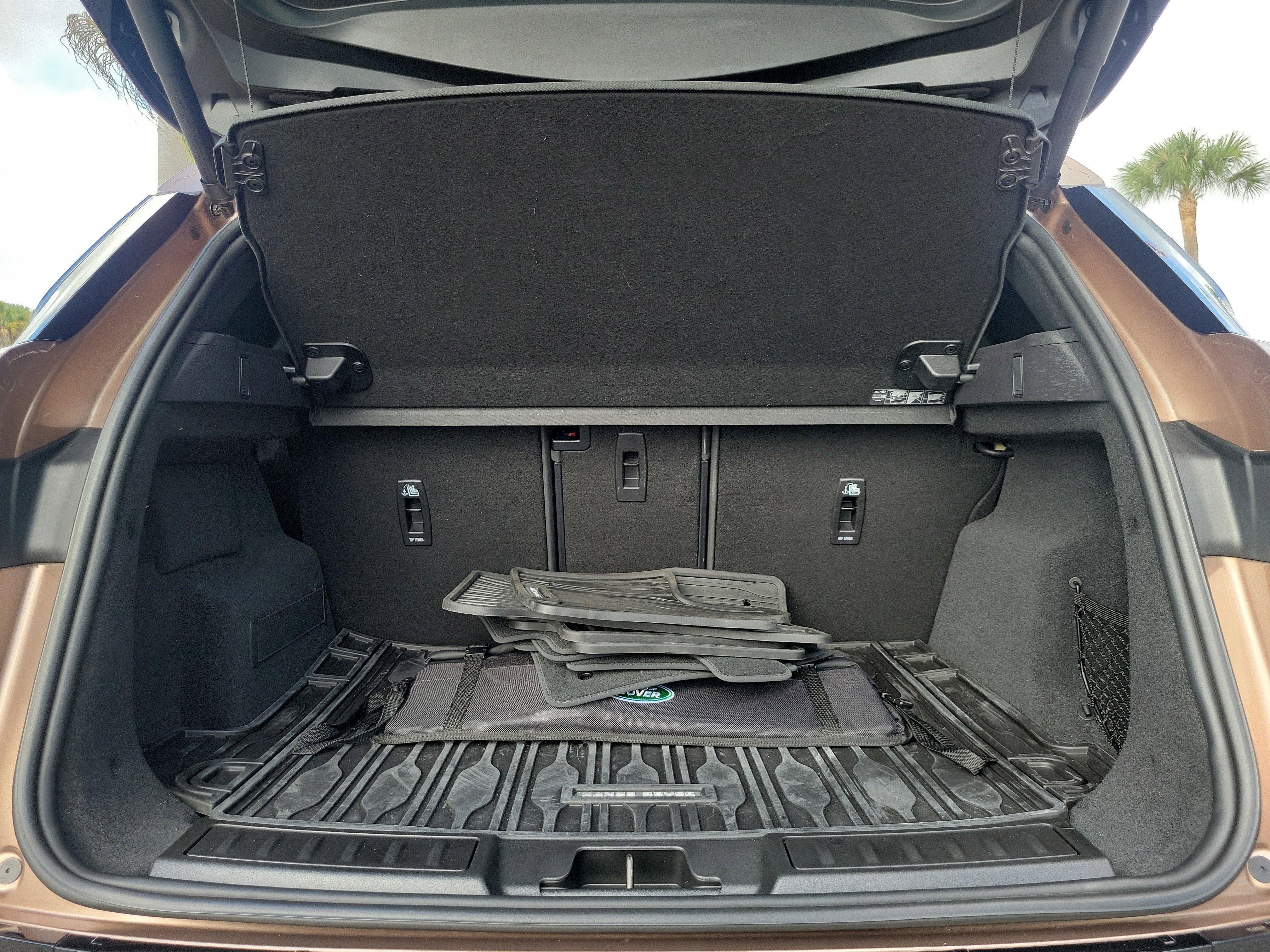 2026 Land Rover Range Rover Evoque Core S