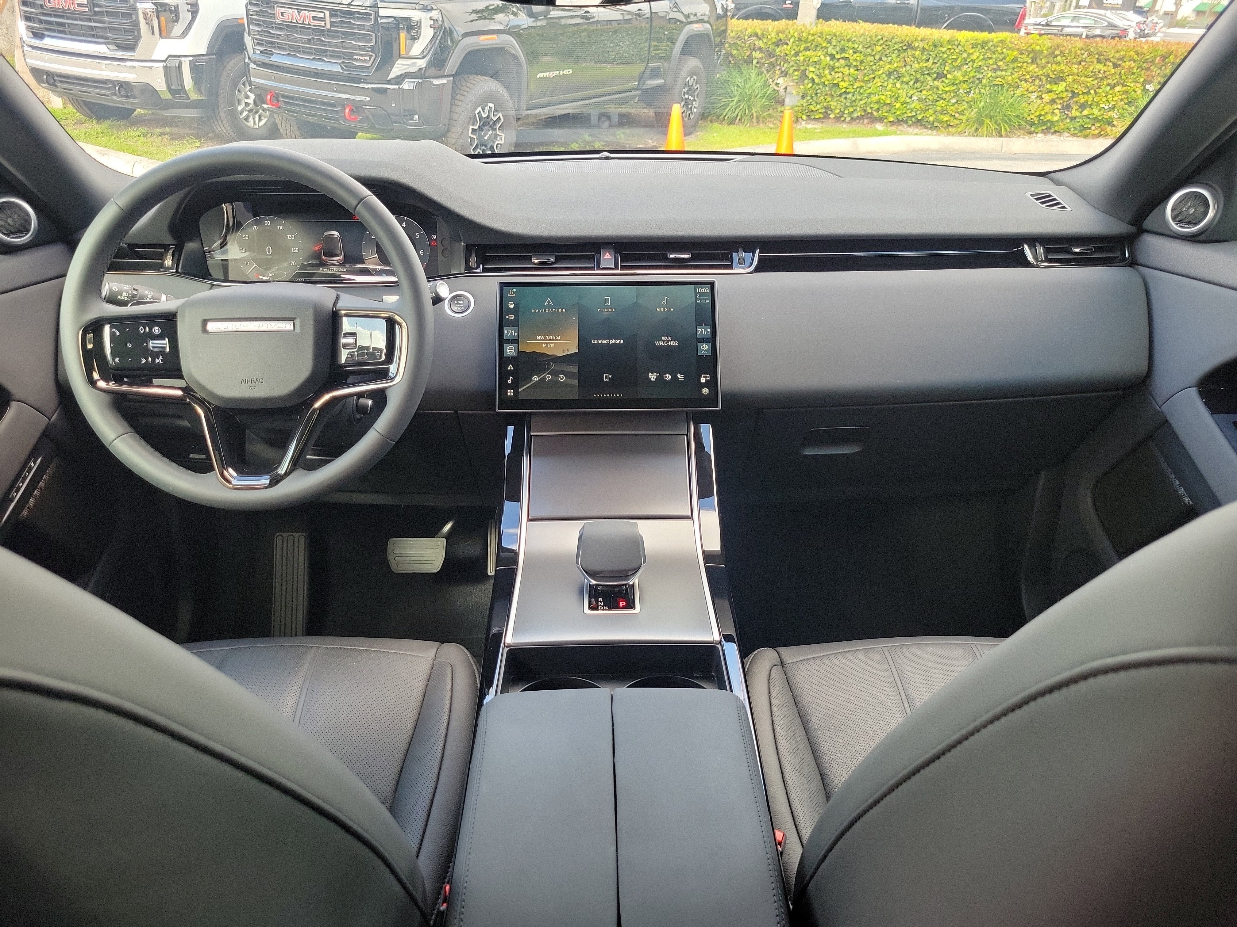 2026 Land Rover Range Rover Evoque Core S