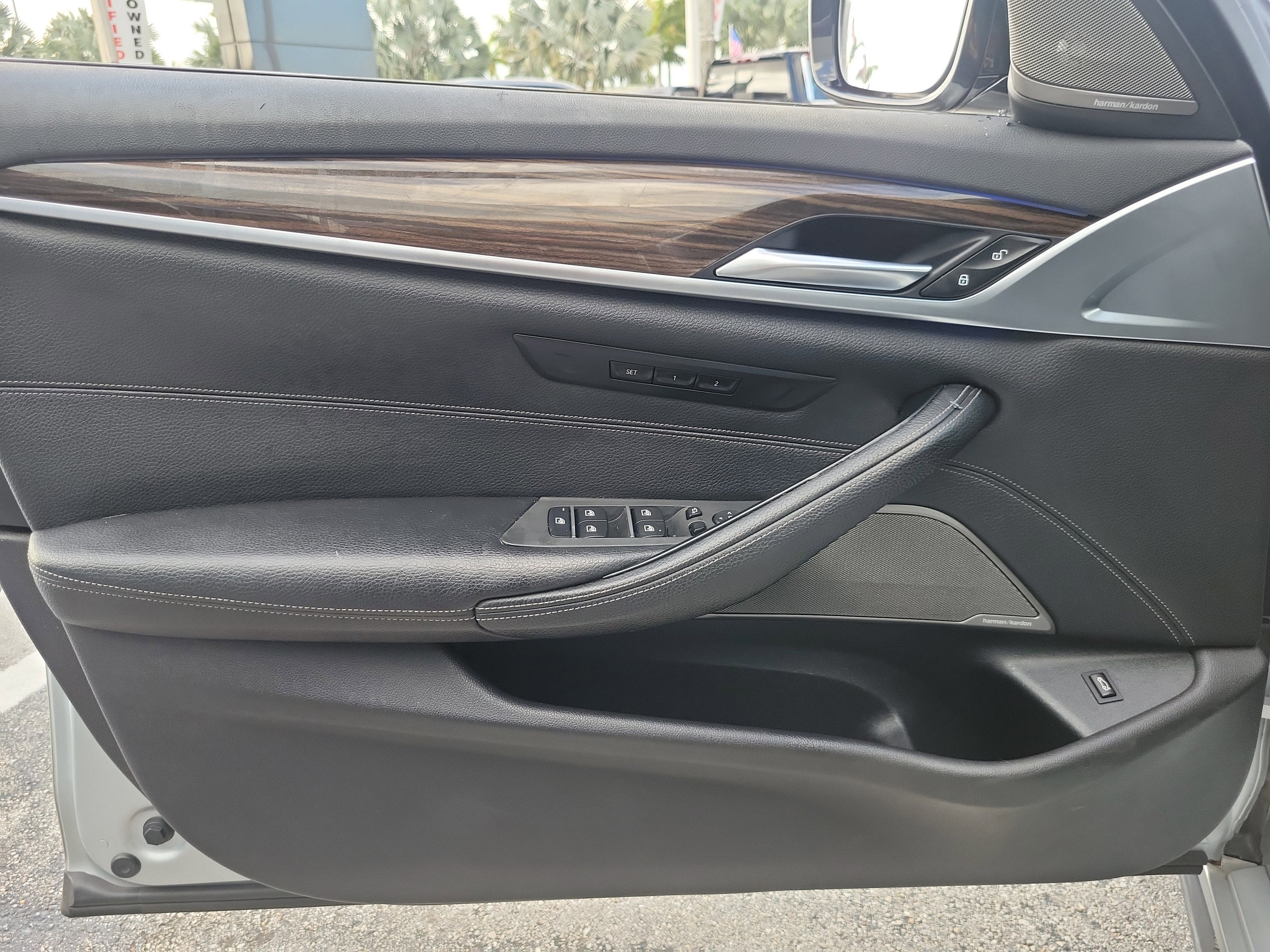 2017 BMW 5 Series 540i