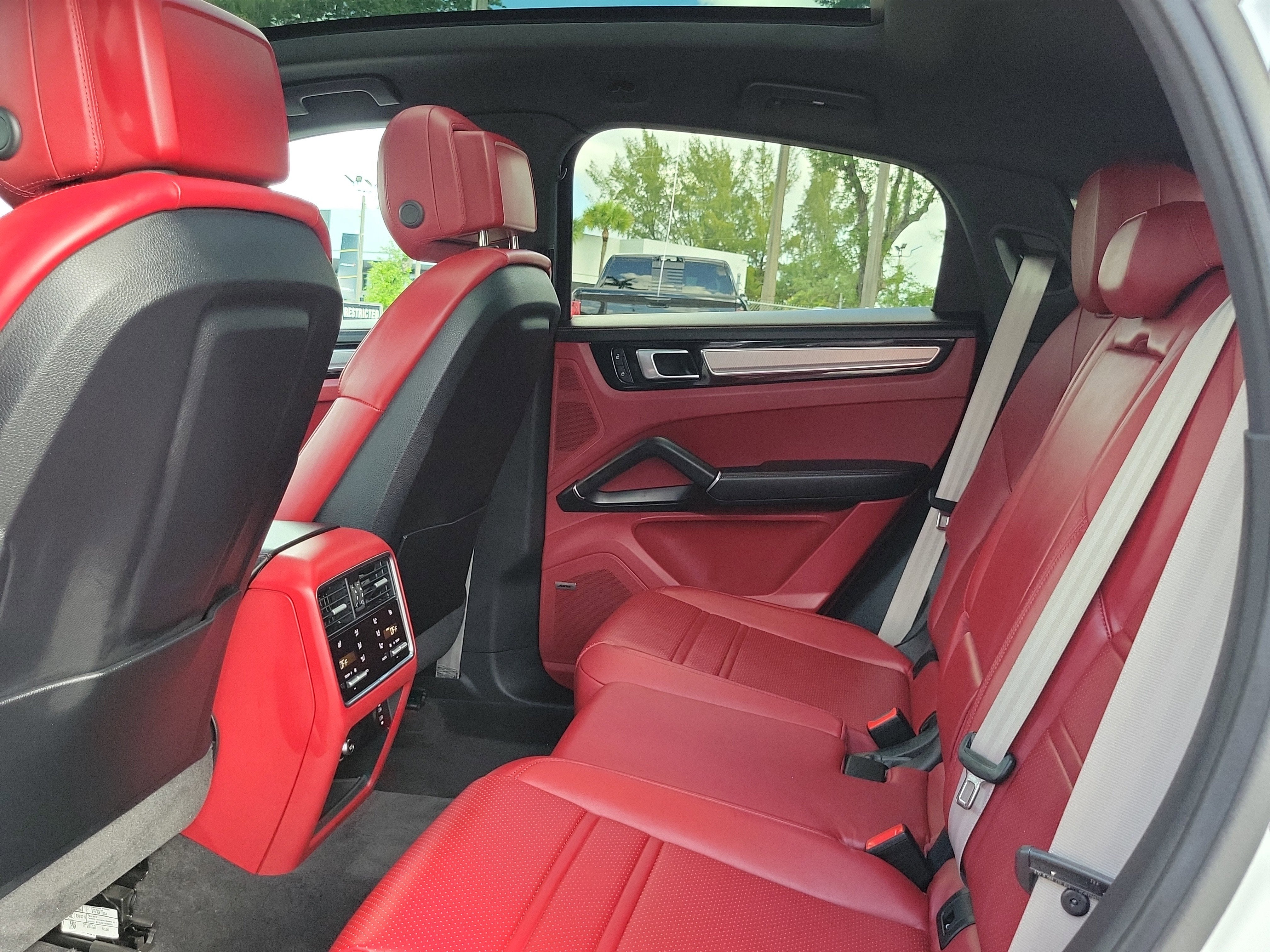 2023 Porsche Cayenne NA