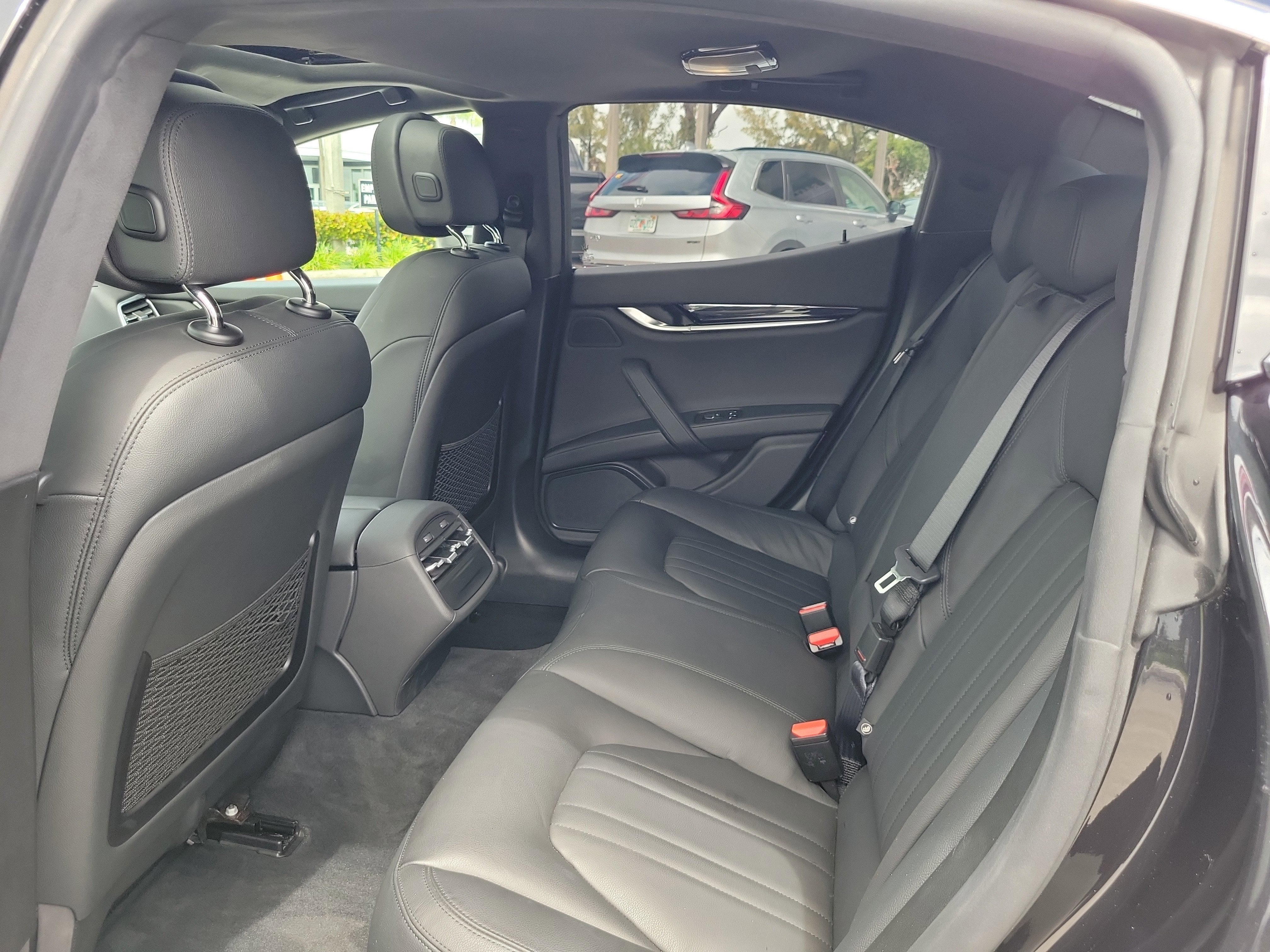 2022 Maserati Ghibli Modena