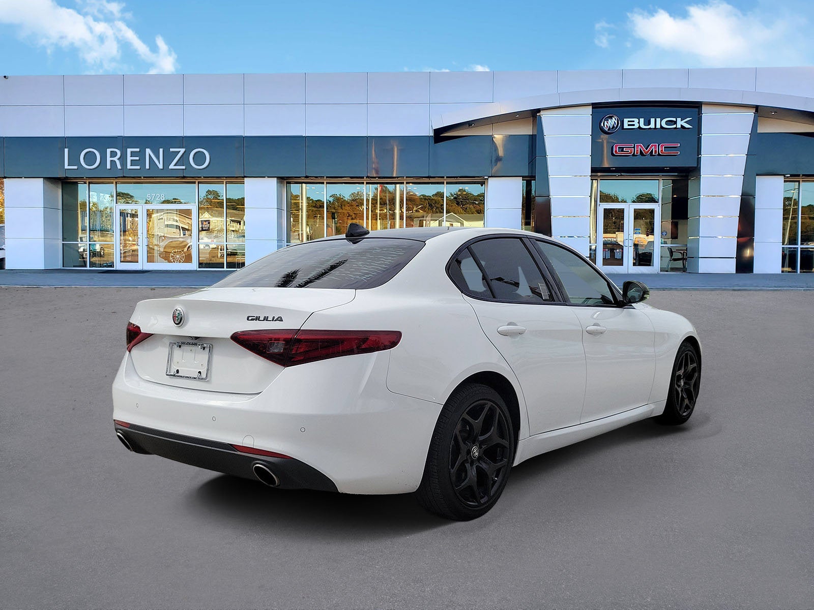 2021 Alfa Romeo Giulia BASE