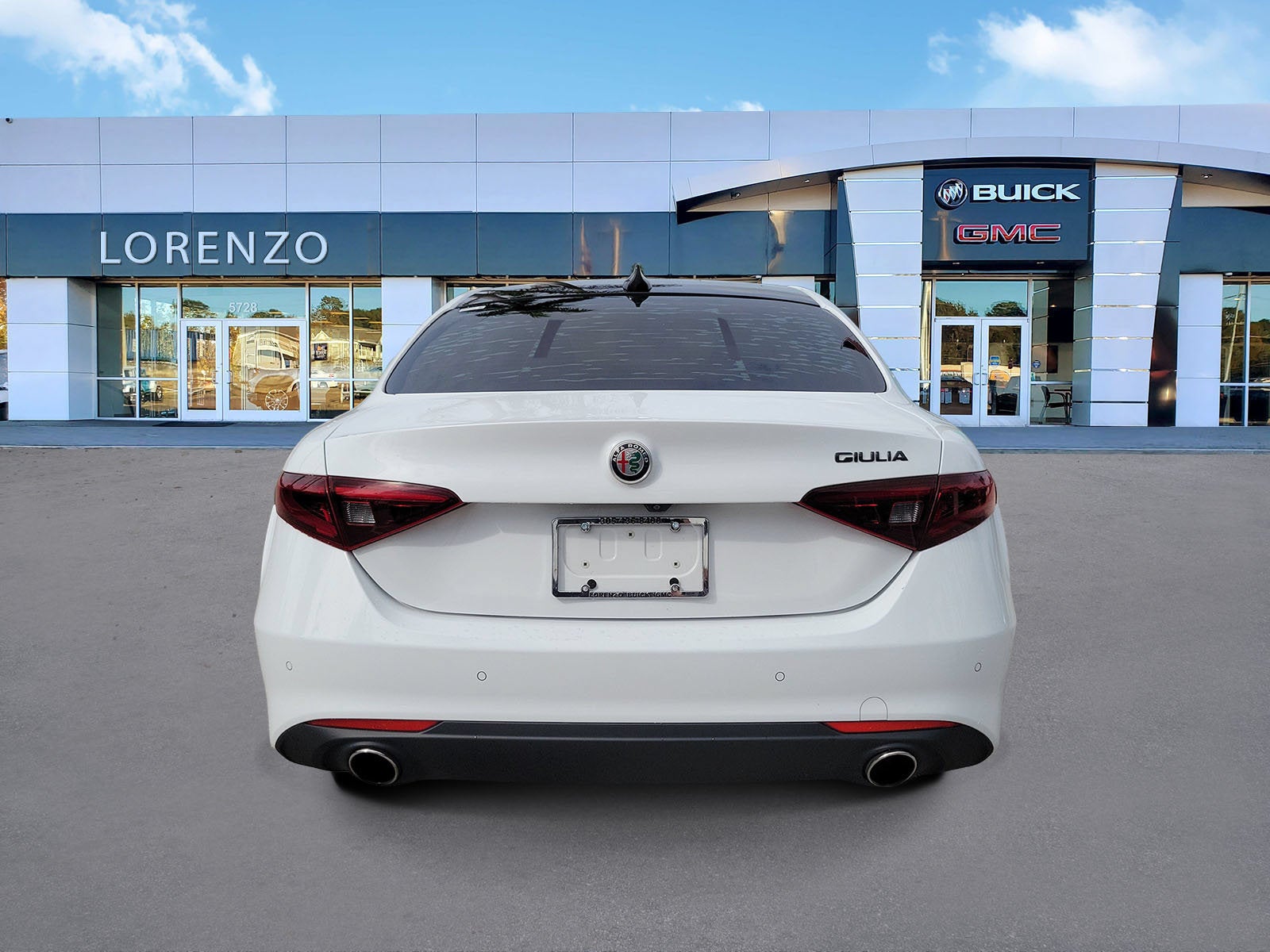 2021 Alfa Romeo Giulia BASE