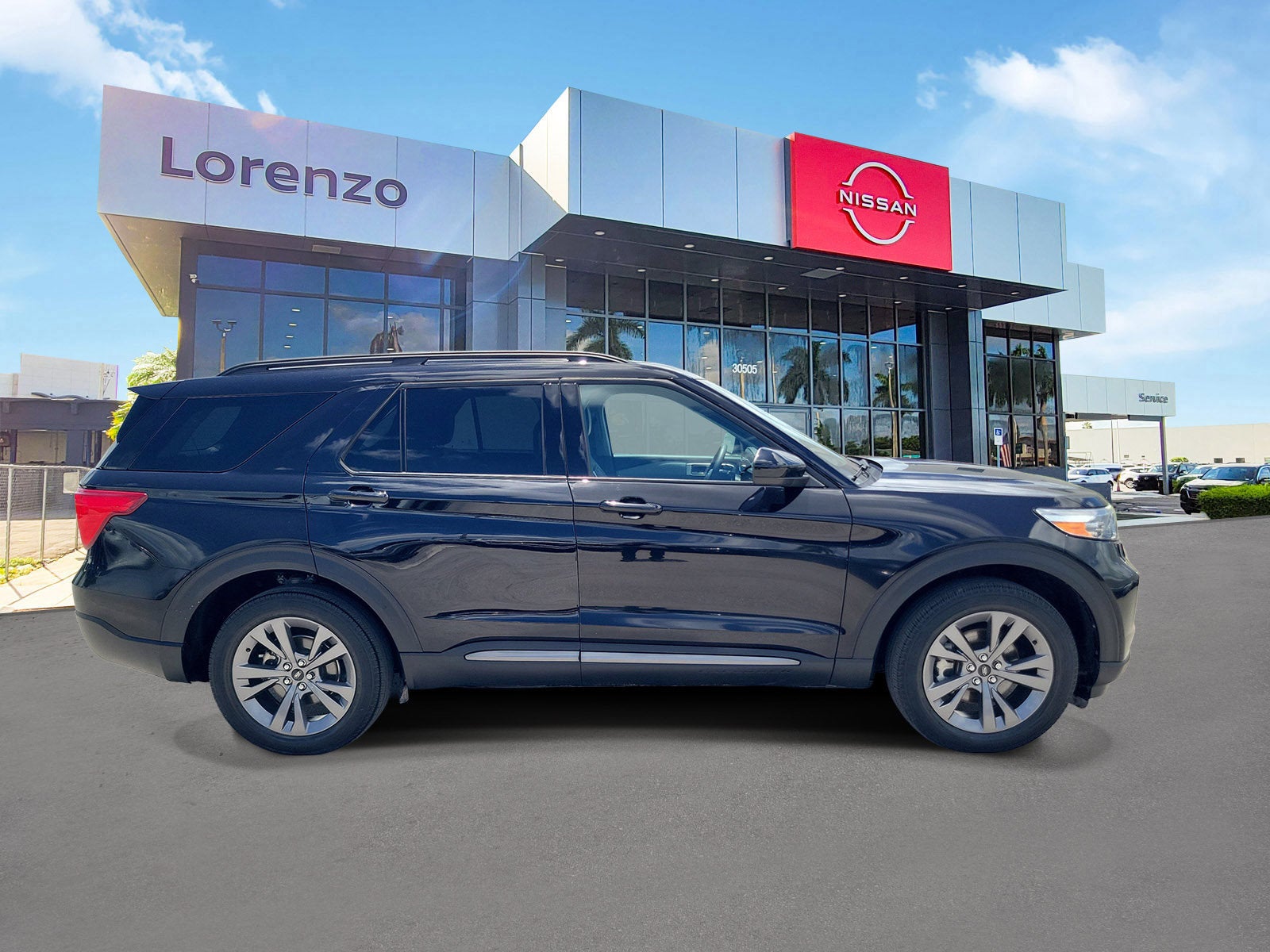 2023 Ford Explorer XLT 4WD