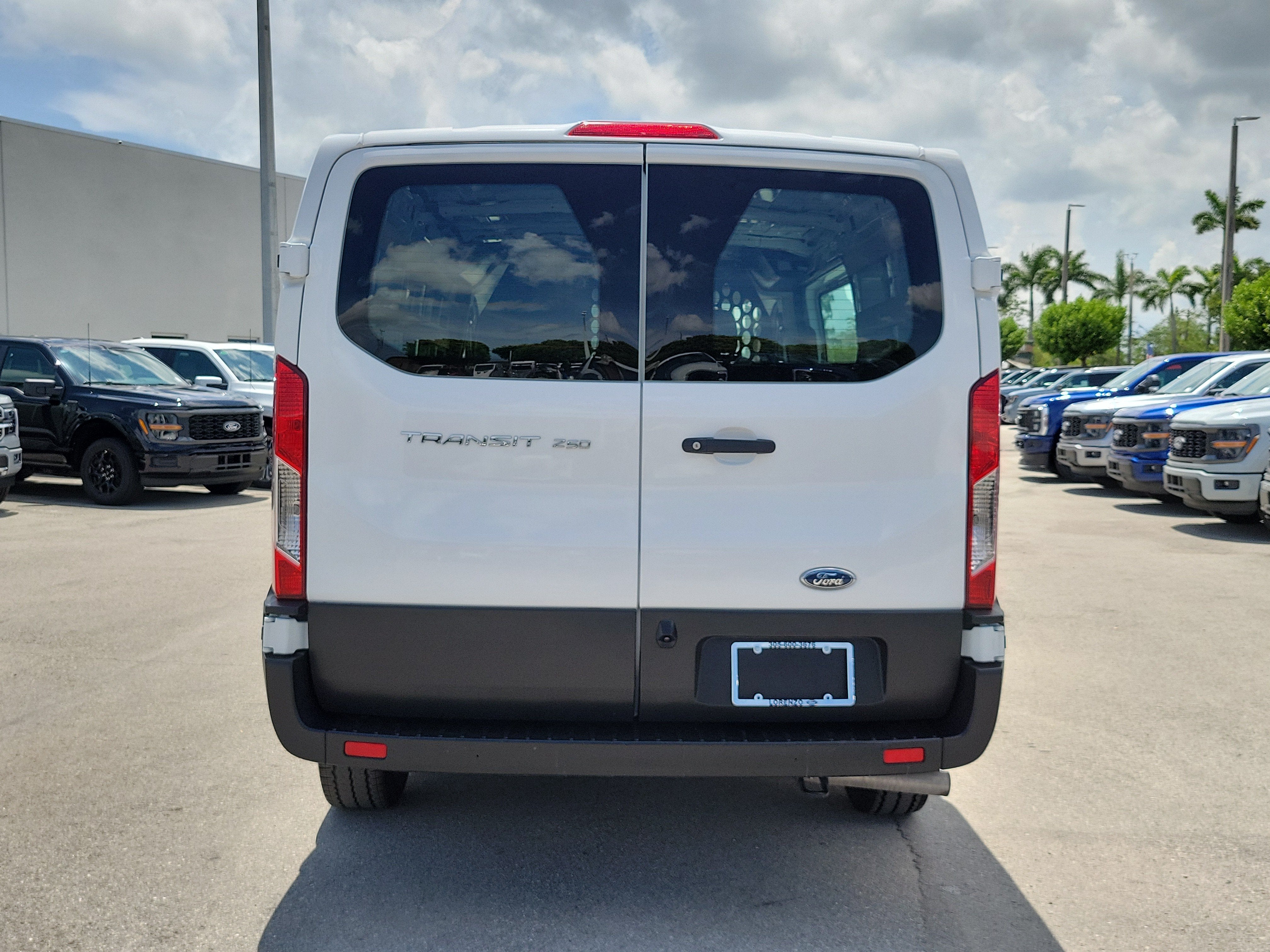 2025 Ford Transit Cargo Van Base
